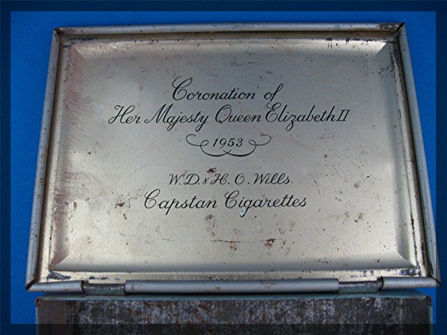 1953 Capstan Cigarettes Tin Queen Elizabeth II Coronati
