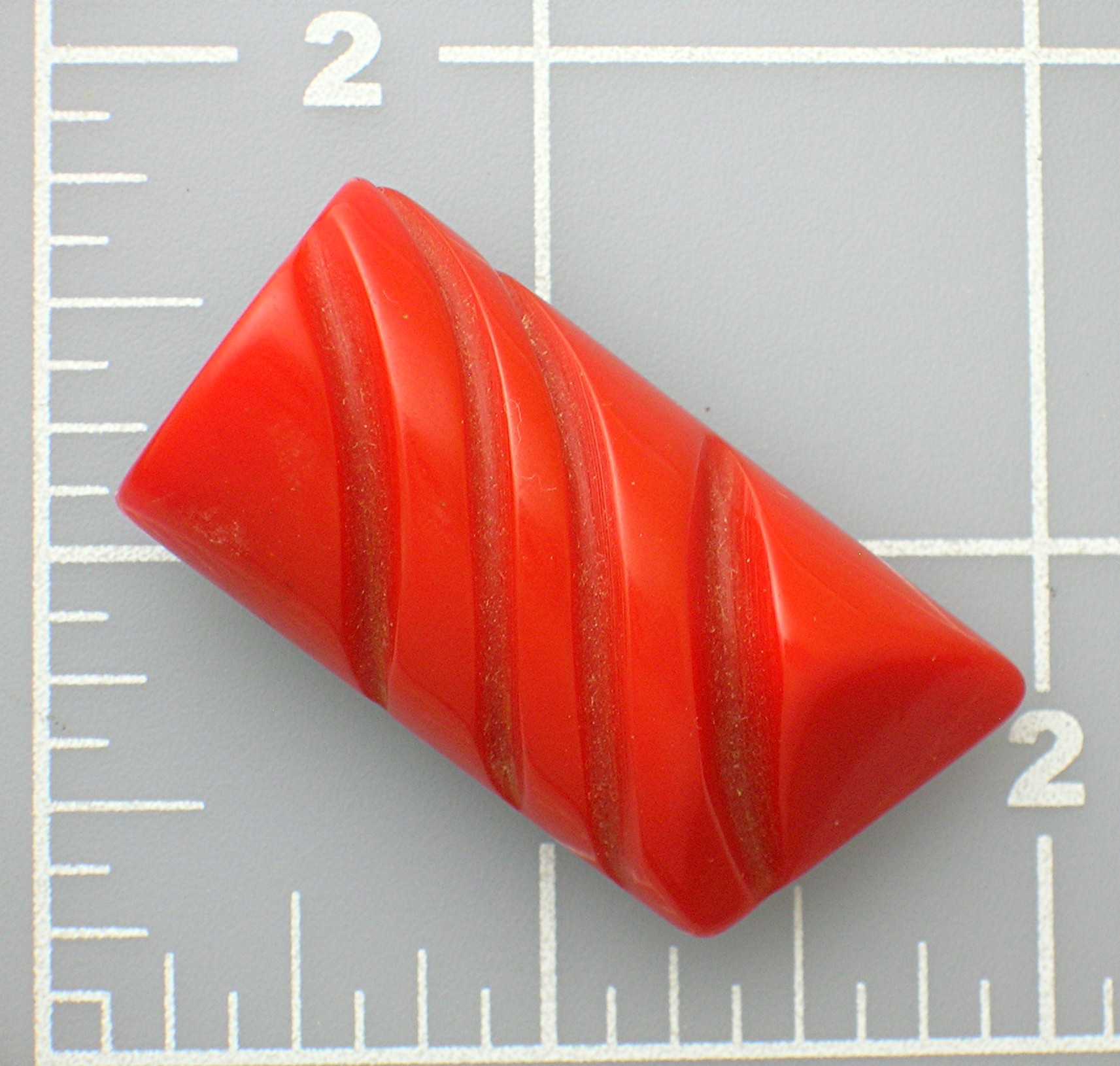 Bakelite Dress Clip Carved Red