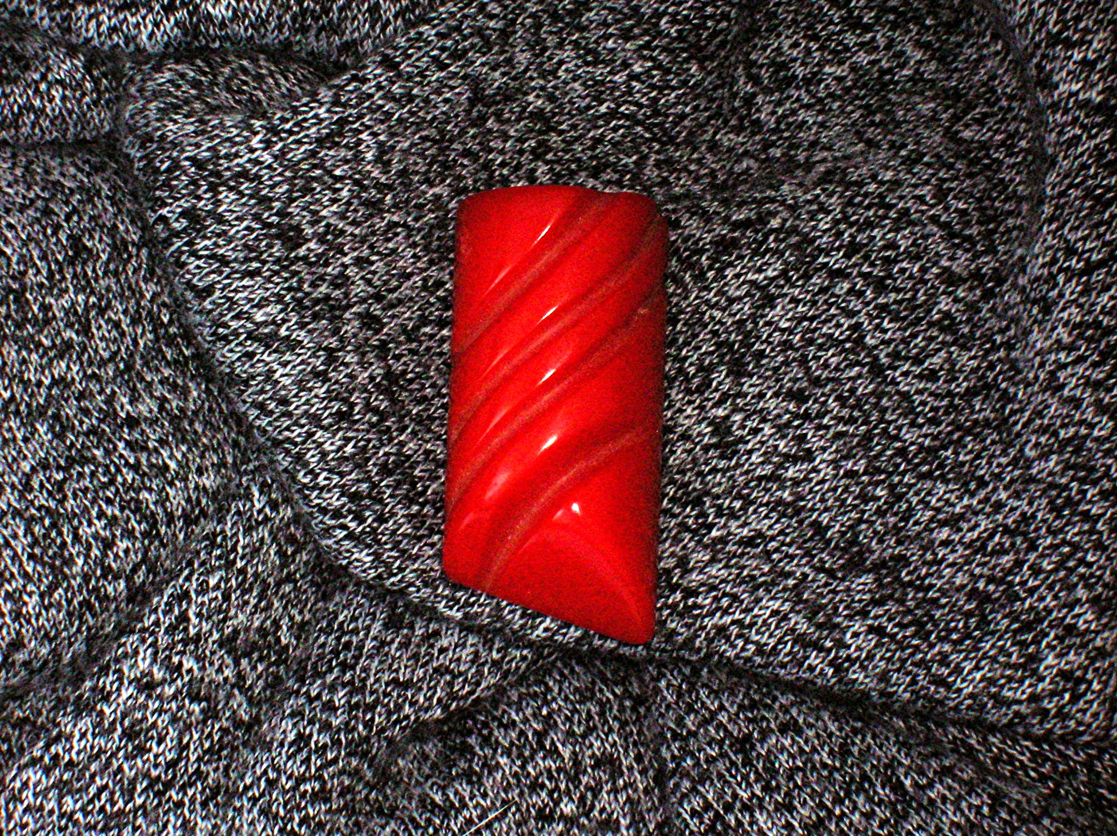 Bakelite Dress Clip Carved Red