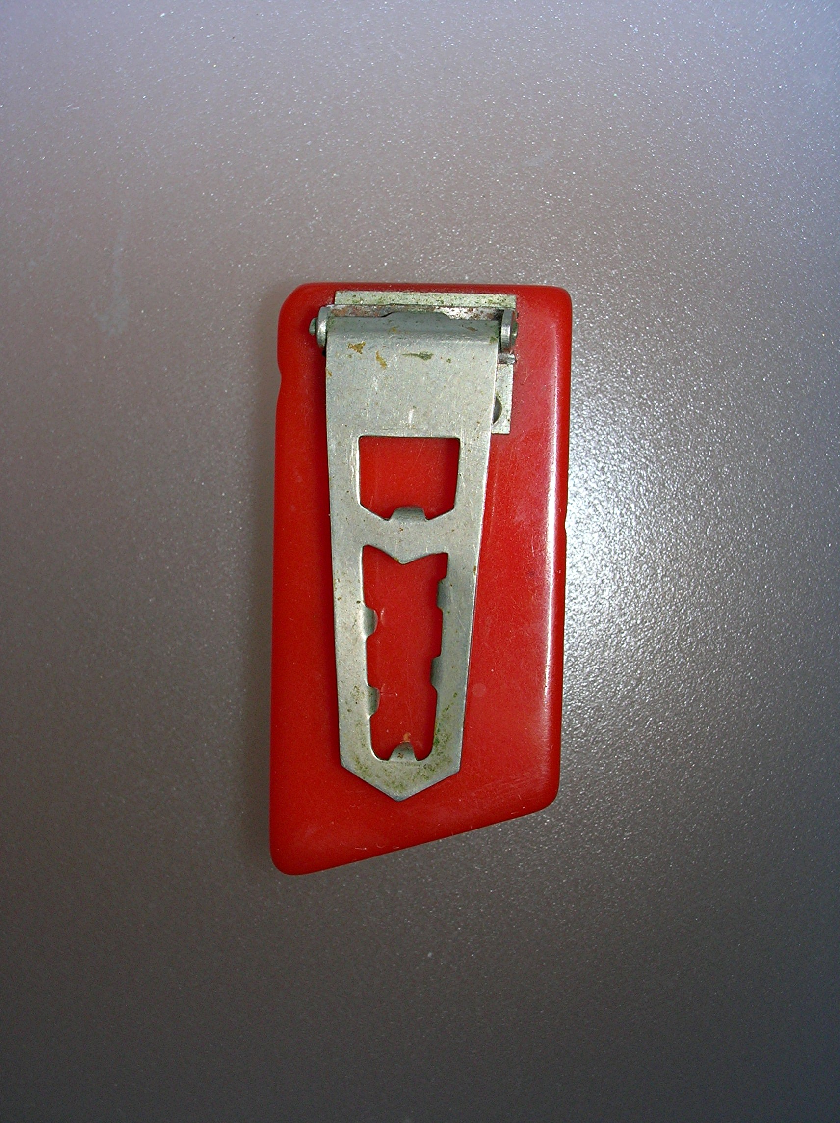 Bakelite Dress Clip Carved Red