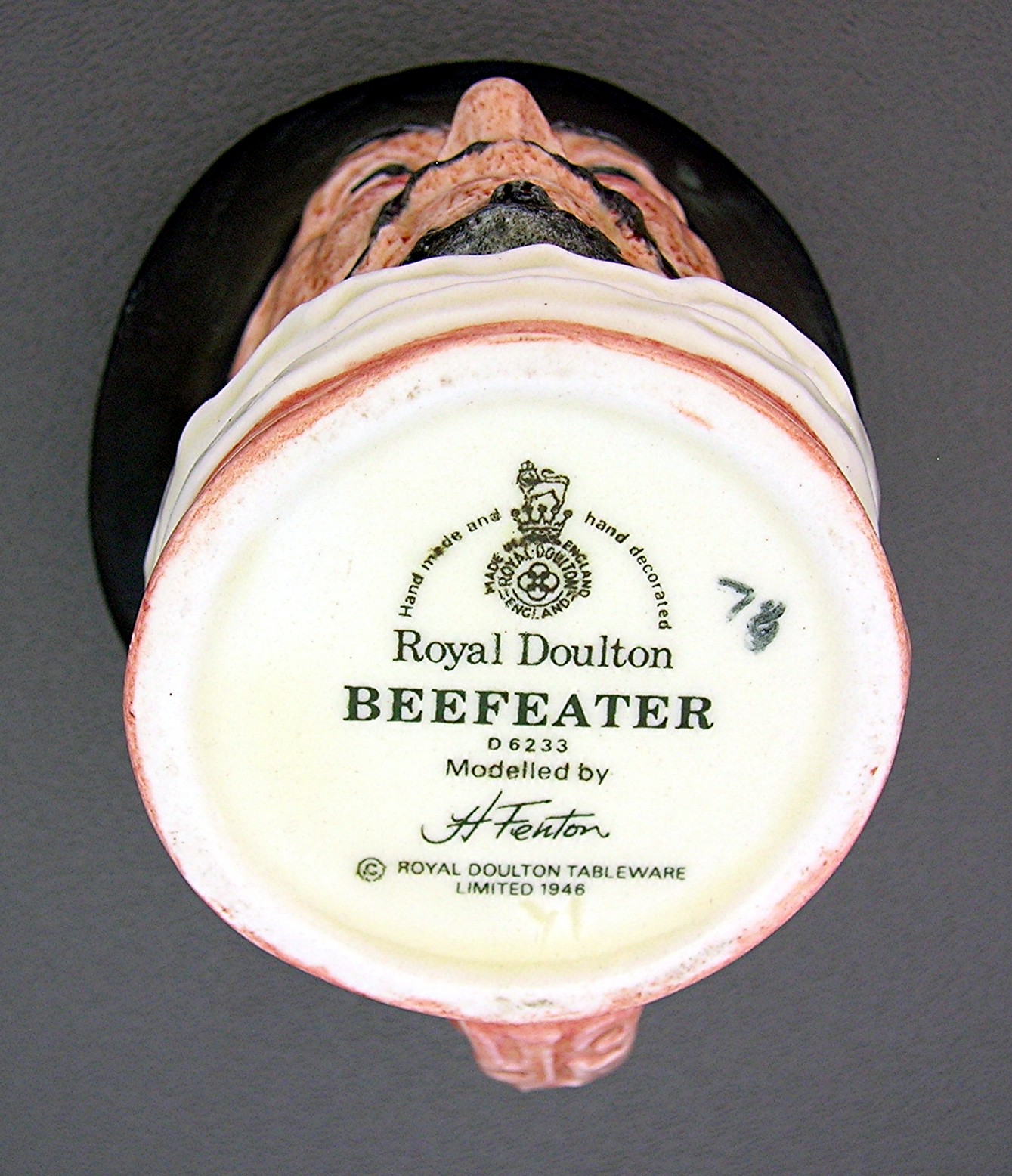 Royal Doulton Beefeater 1946 H Fenton