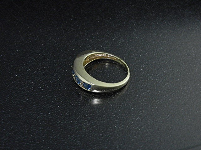 14K Gold Sapphires Baguette Diamond Ring