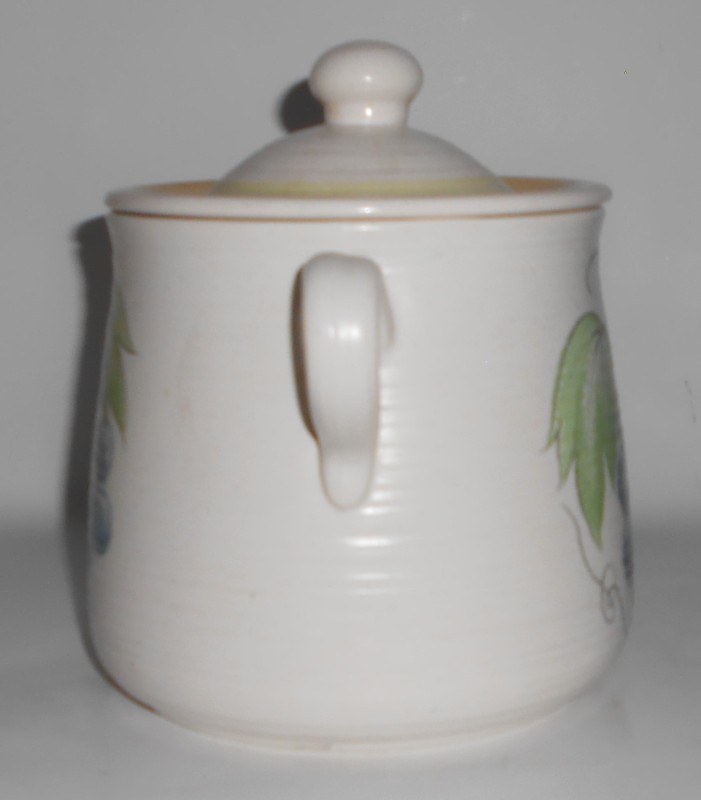 Franciscan Pottery Fruit Bean Pot w/Lid - MINT