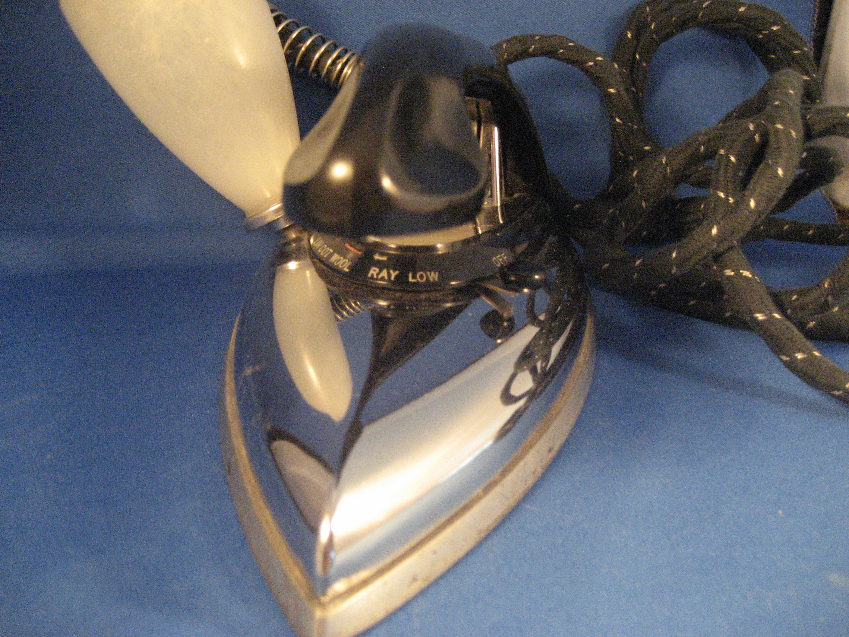 Portable Steam Iron