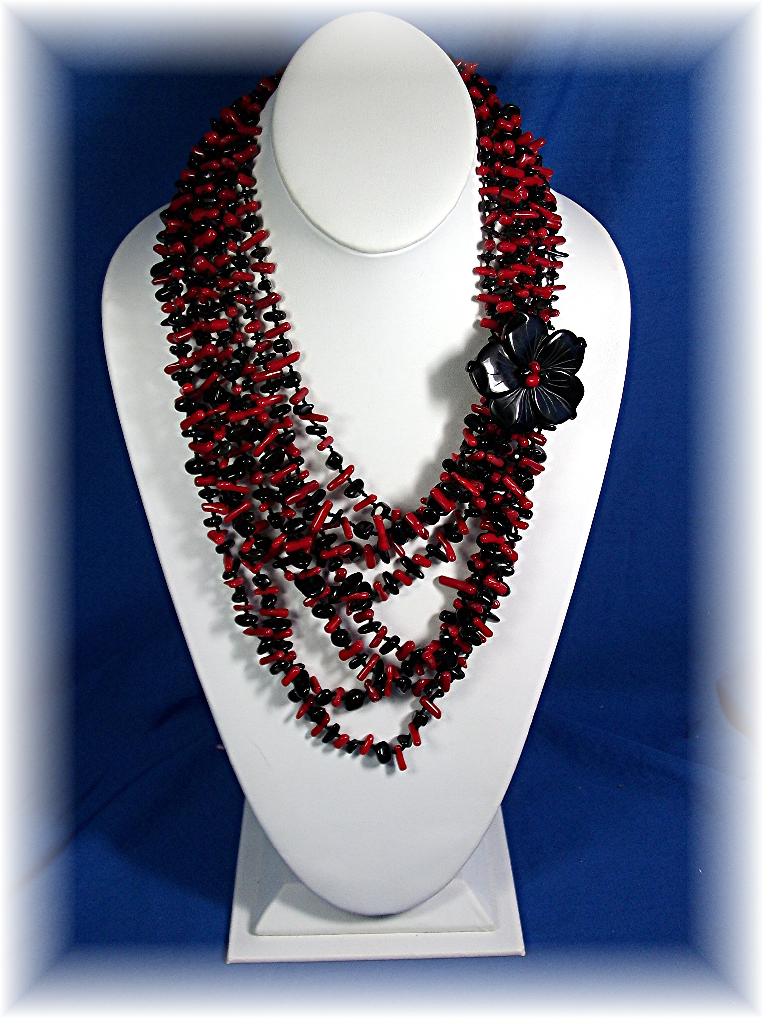 Necklace Coral Onyx Flower Necklace 8 Strand
