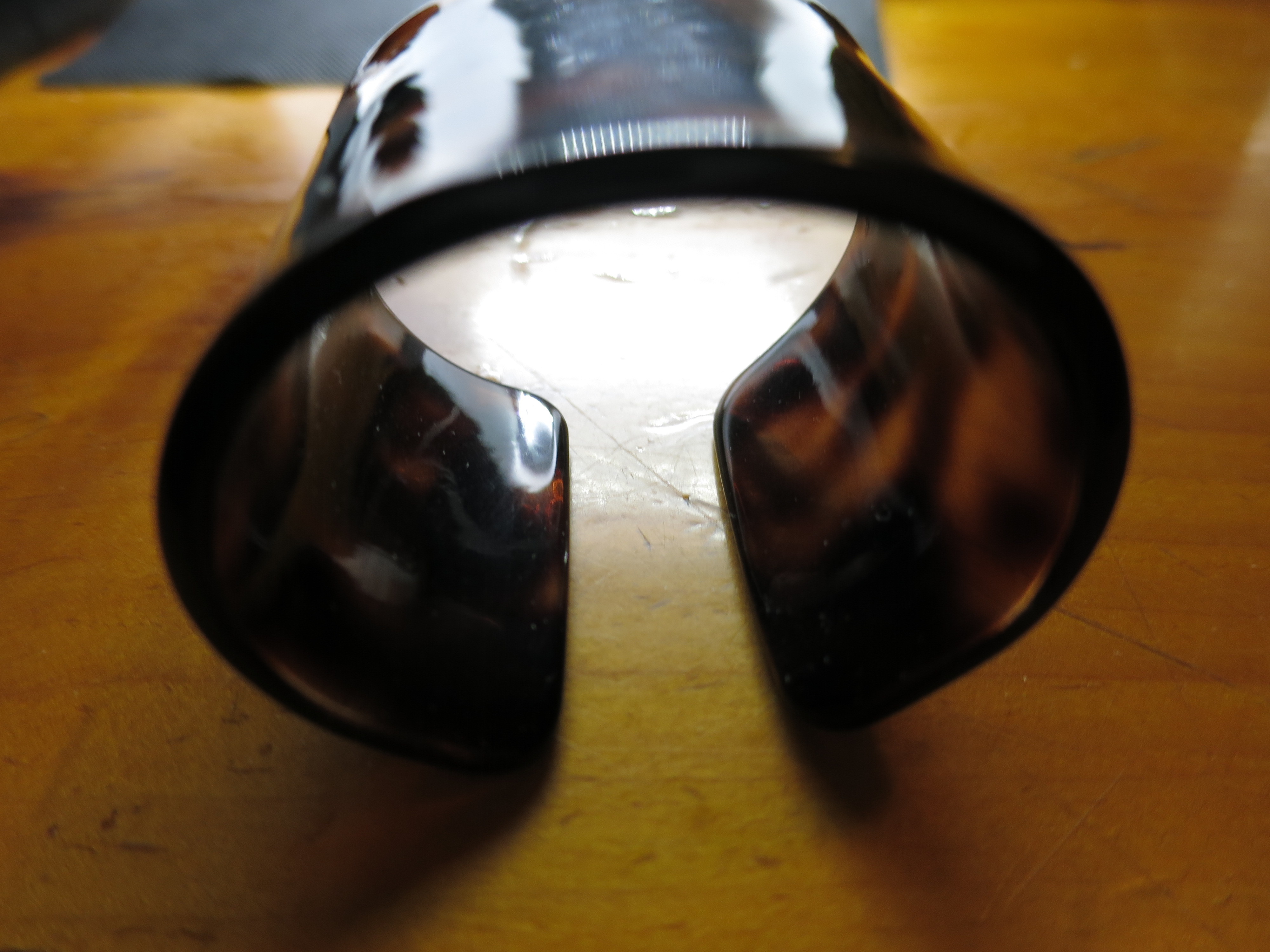 Vintage Tortoise Lucite Plastic Napkin Ring