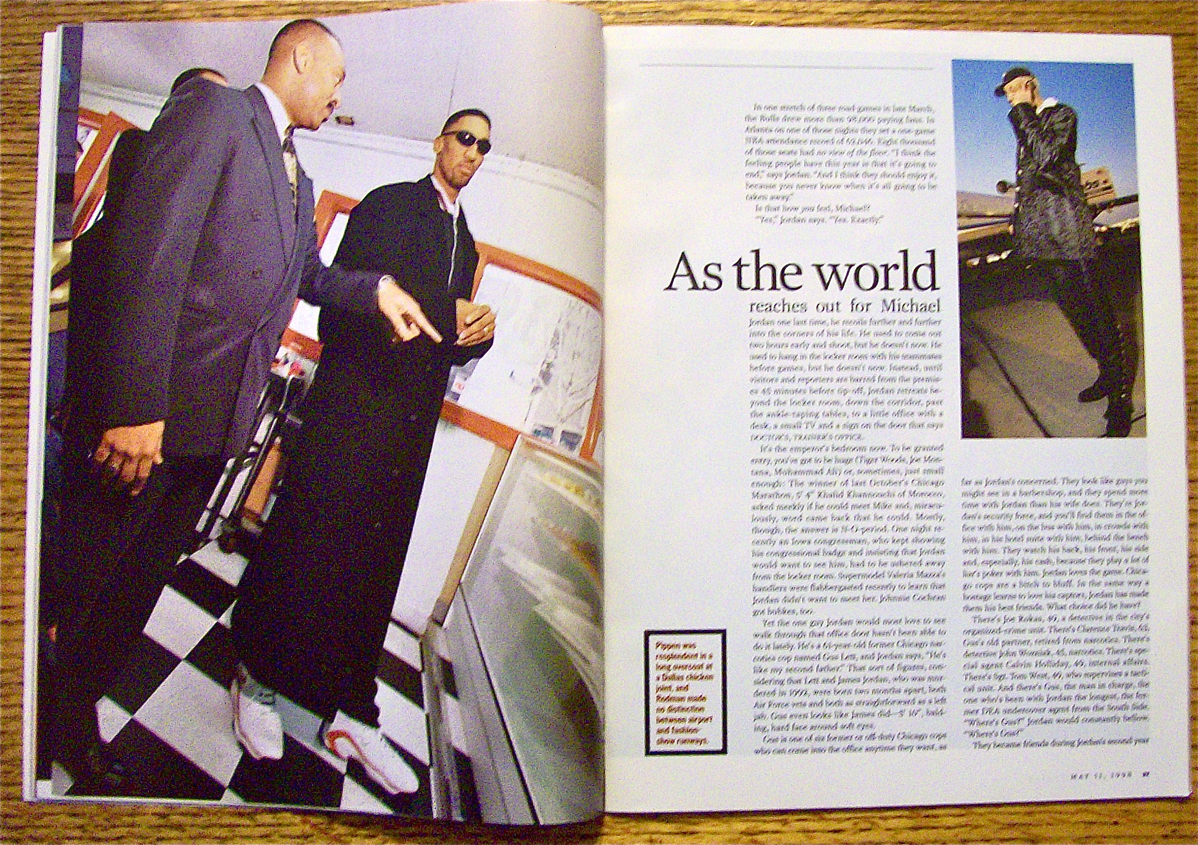Sports Illustrated Magazine May 11, 1998 Chicago Bulls
