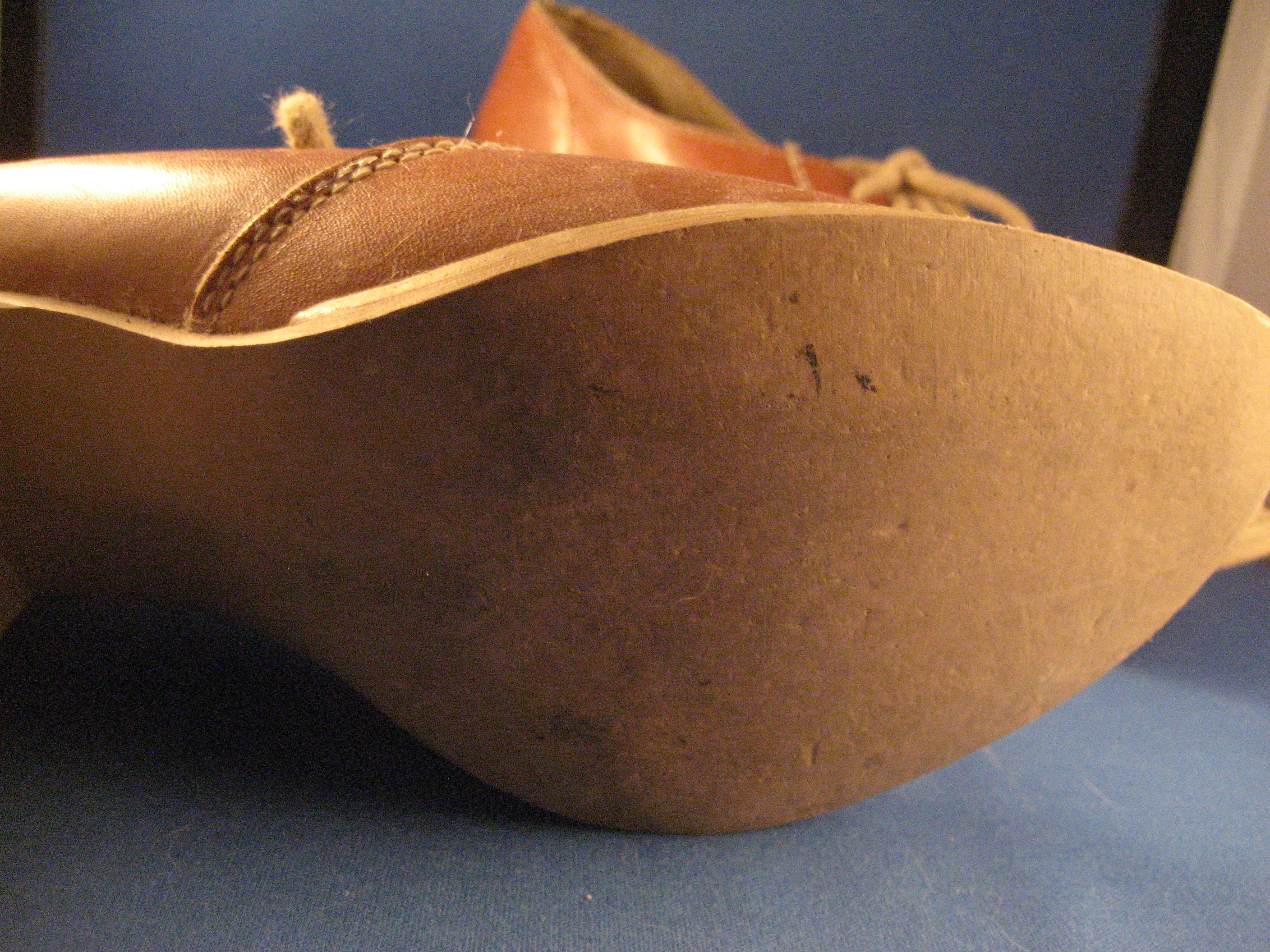 1930 Women's Leather Tie Shoe
