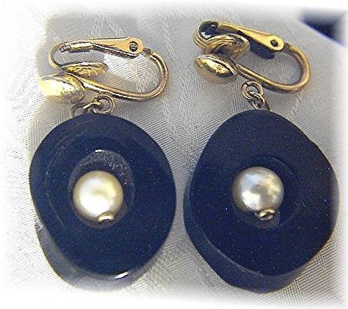 Lucite 6mm Cultured Pearl Clip Earrings