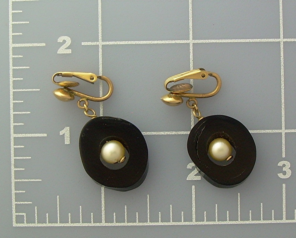 Lucite 6mm Cultured Pearl Clip Earrings