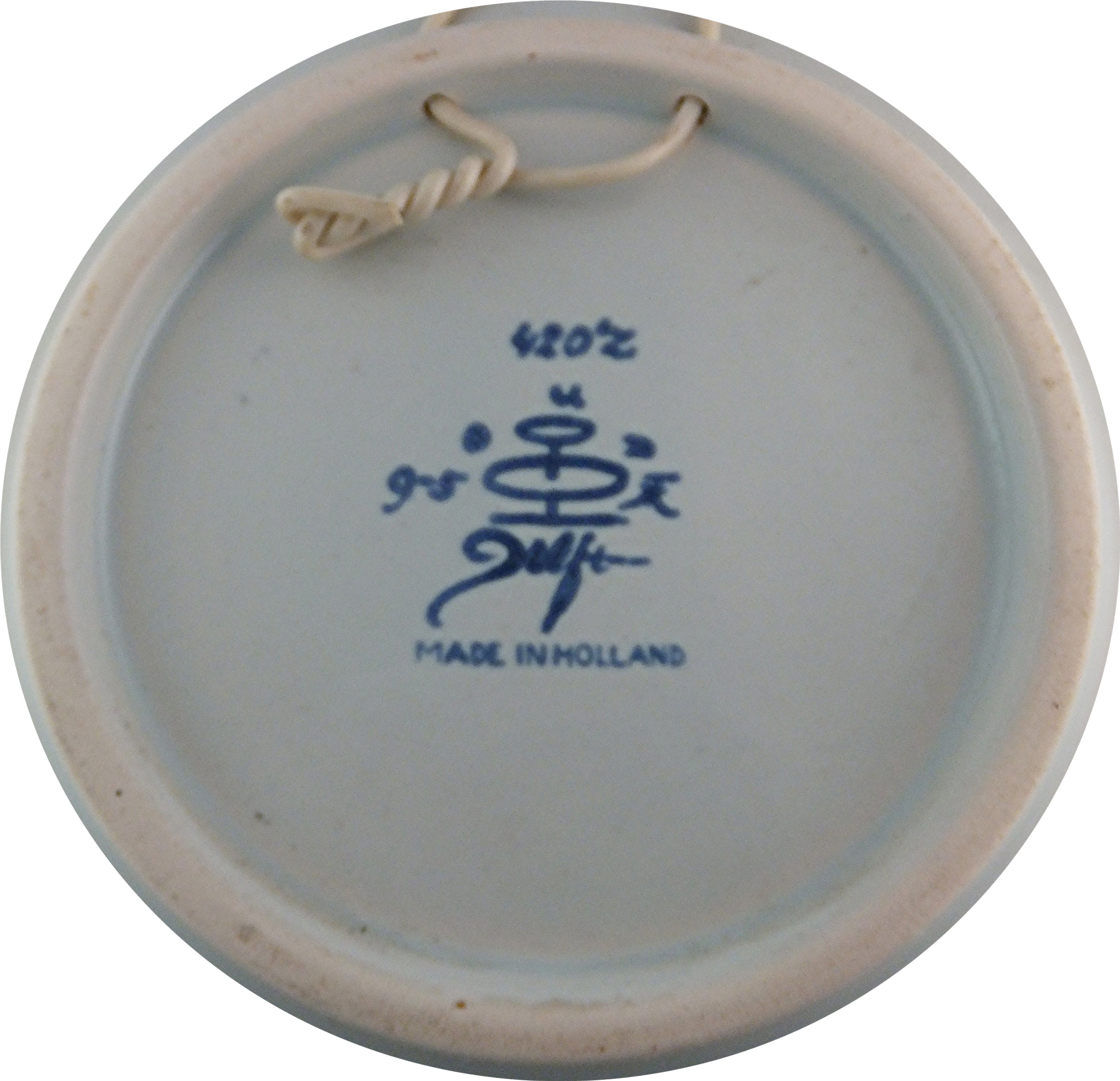 Delft Holland decorative plate Flower Basket