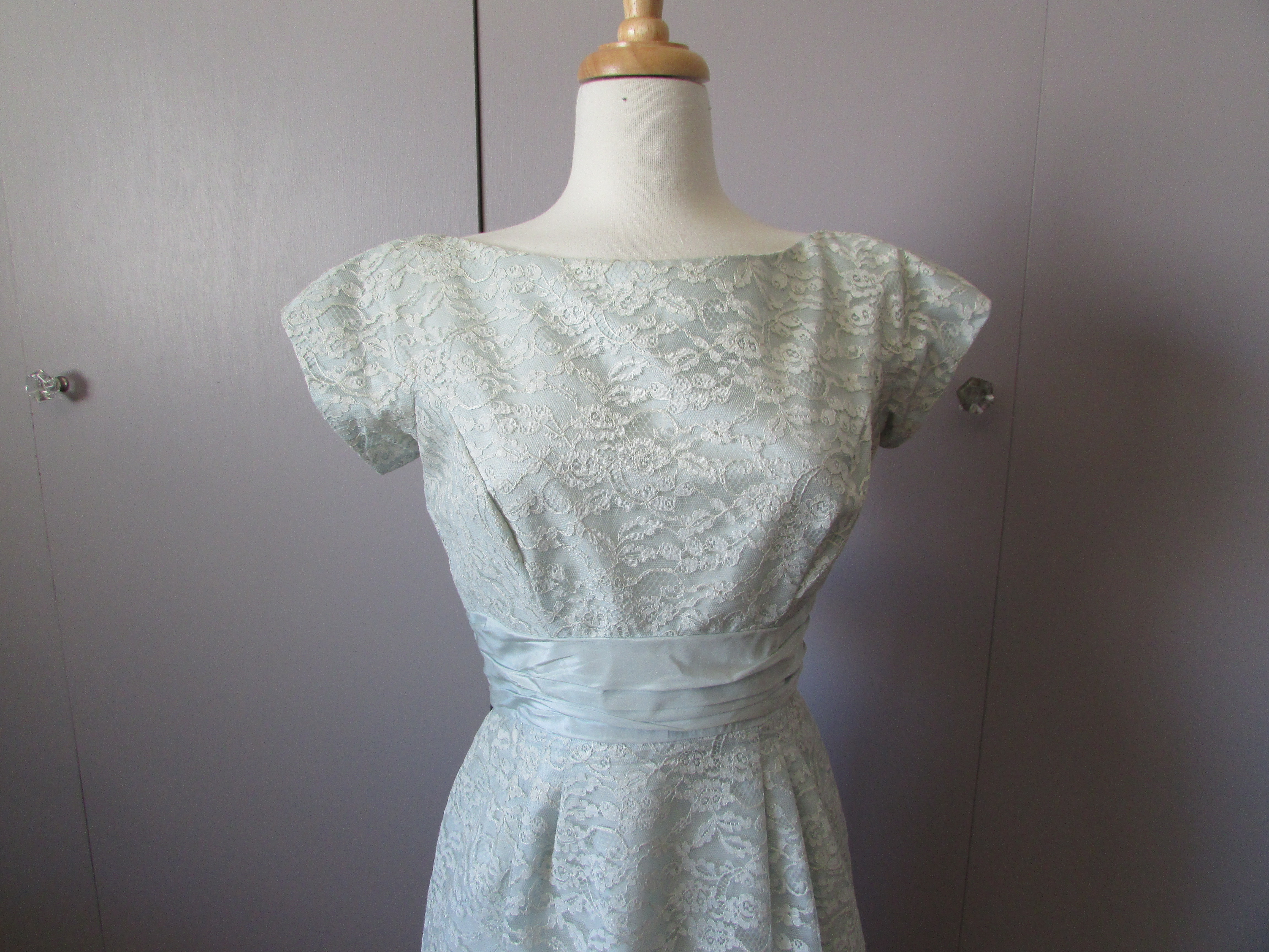 Lace Lorrie Deb Formal