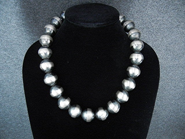 Native American Sterling Silver Navajo Pearls 20mm