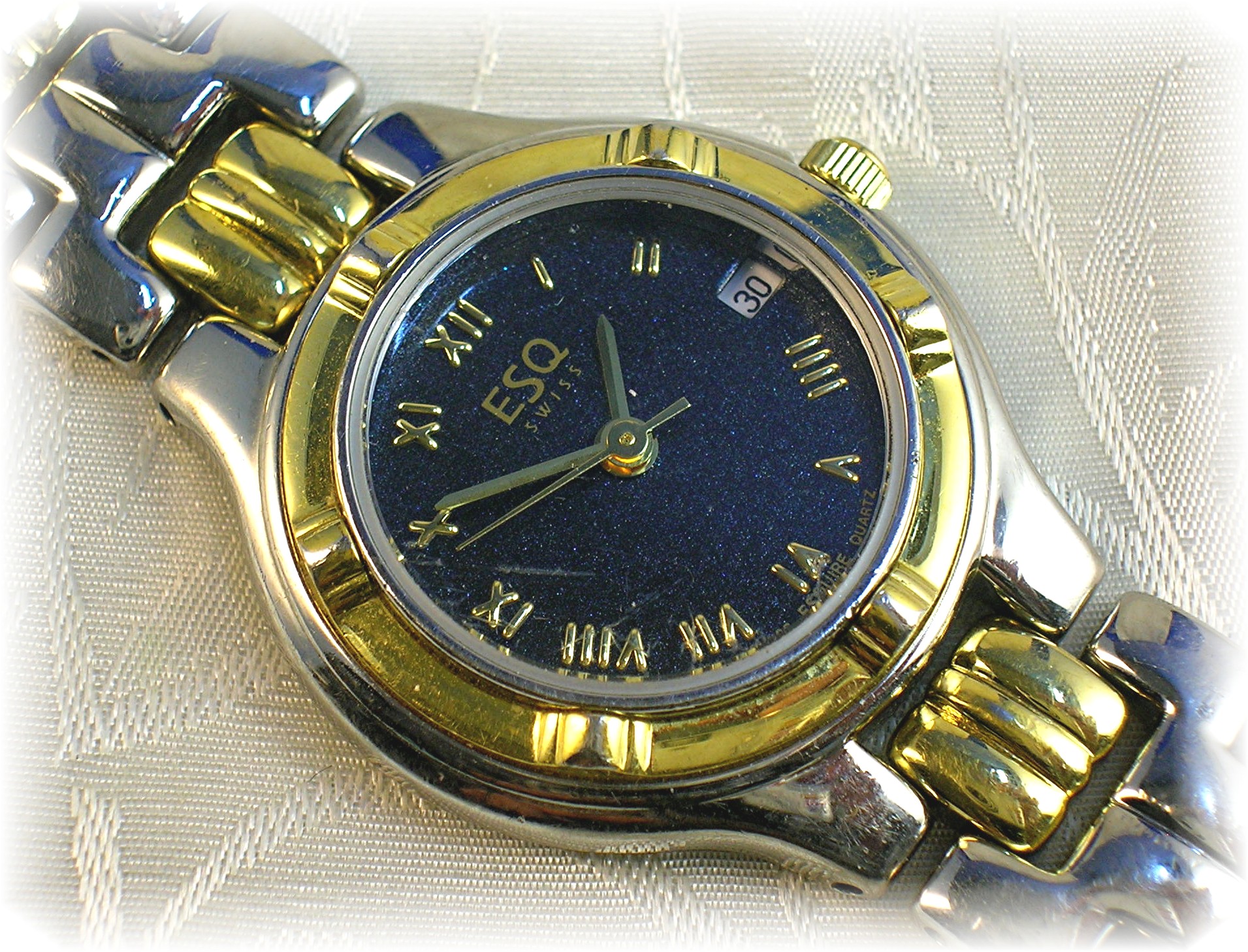 Silver Gold ESQ Ladies Wristwatch Black Face Date