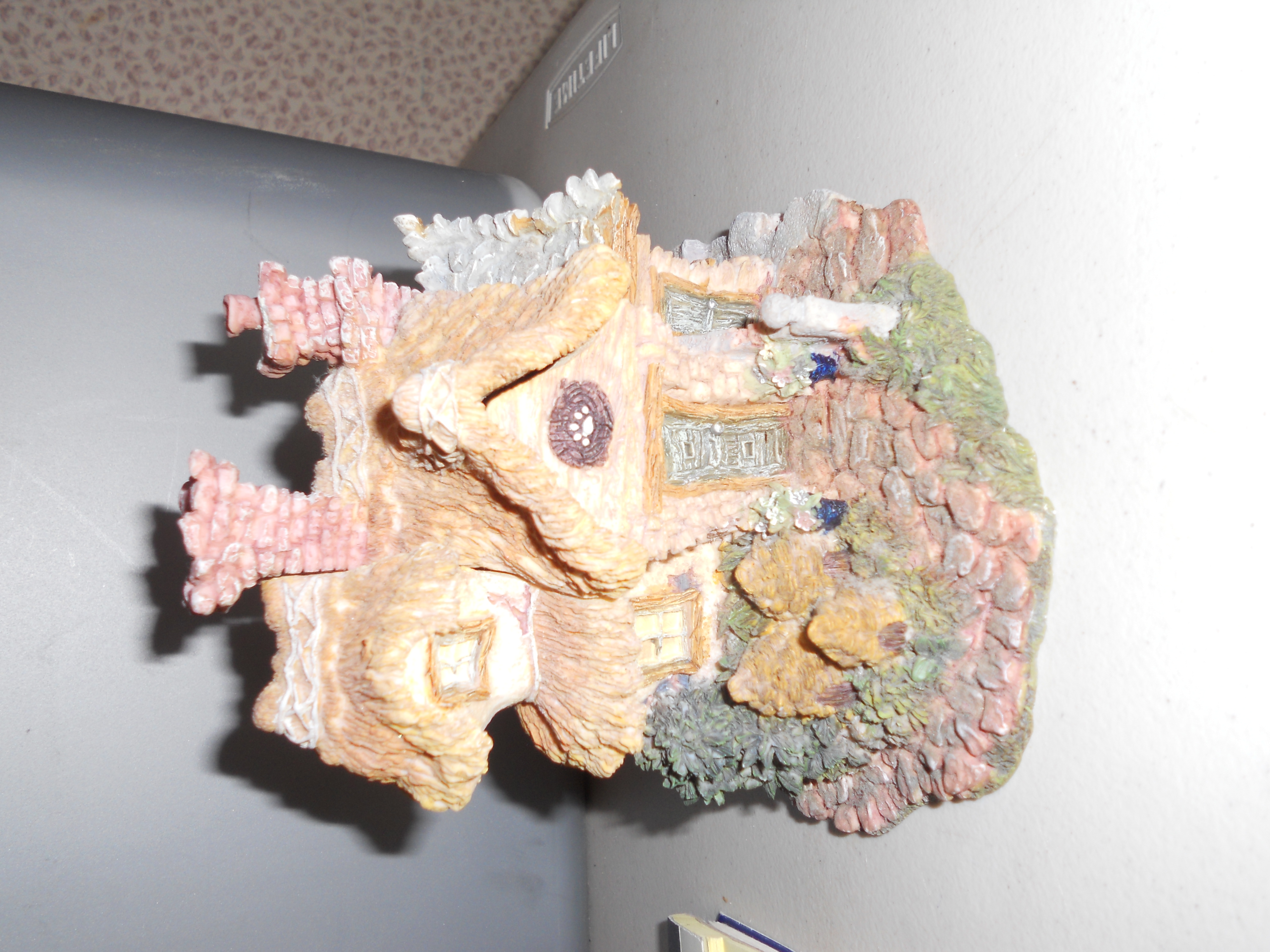 Boyd's Bearly Built Villages Baileys Cottage