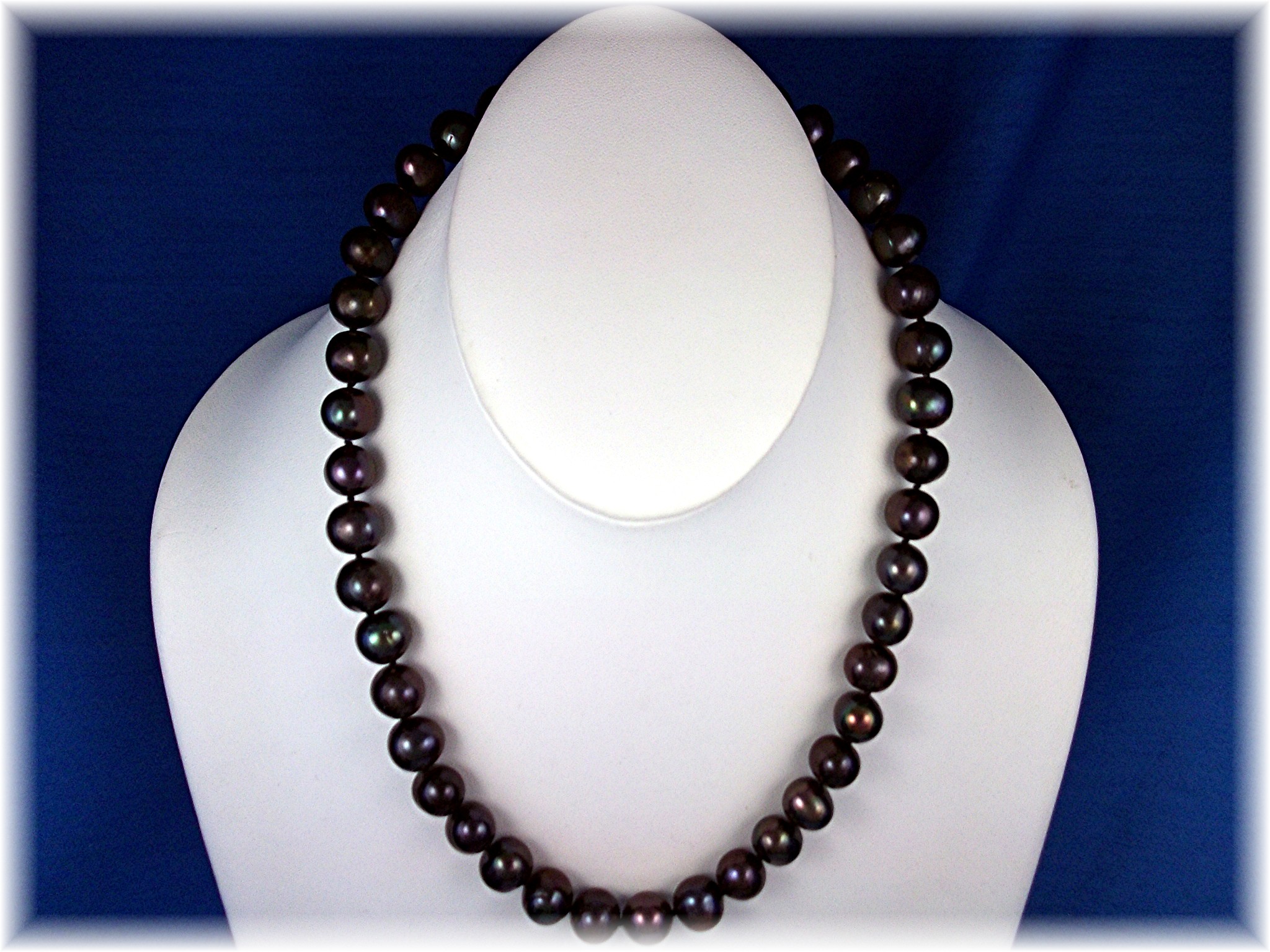 Necklace Black Freshwater Pearls Hand Knotted 9.3mm