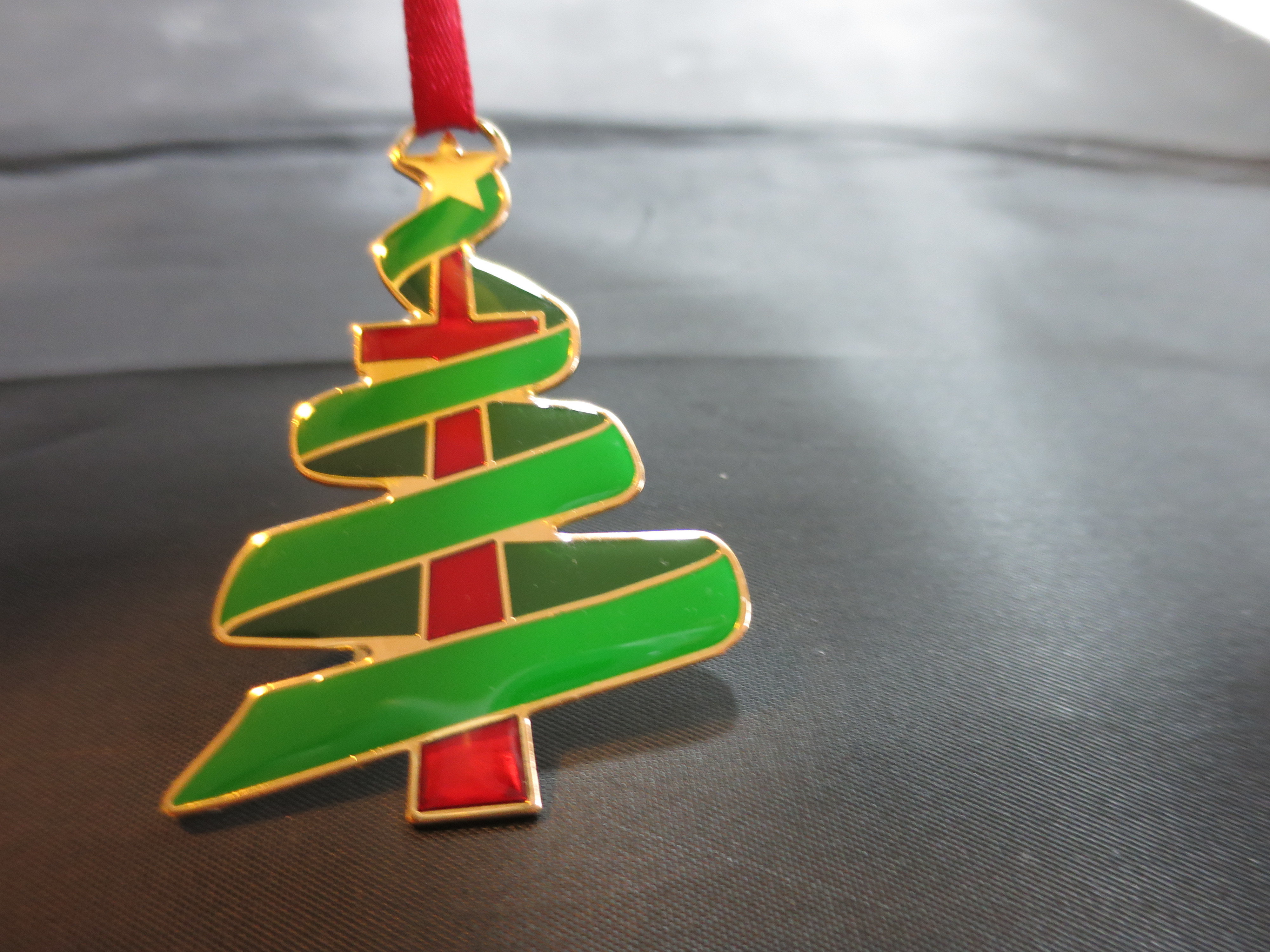 The True Gift of Christmas Ornament by Ornaments of Faith 2002