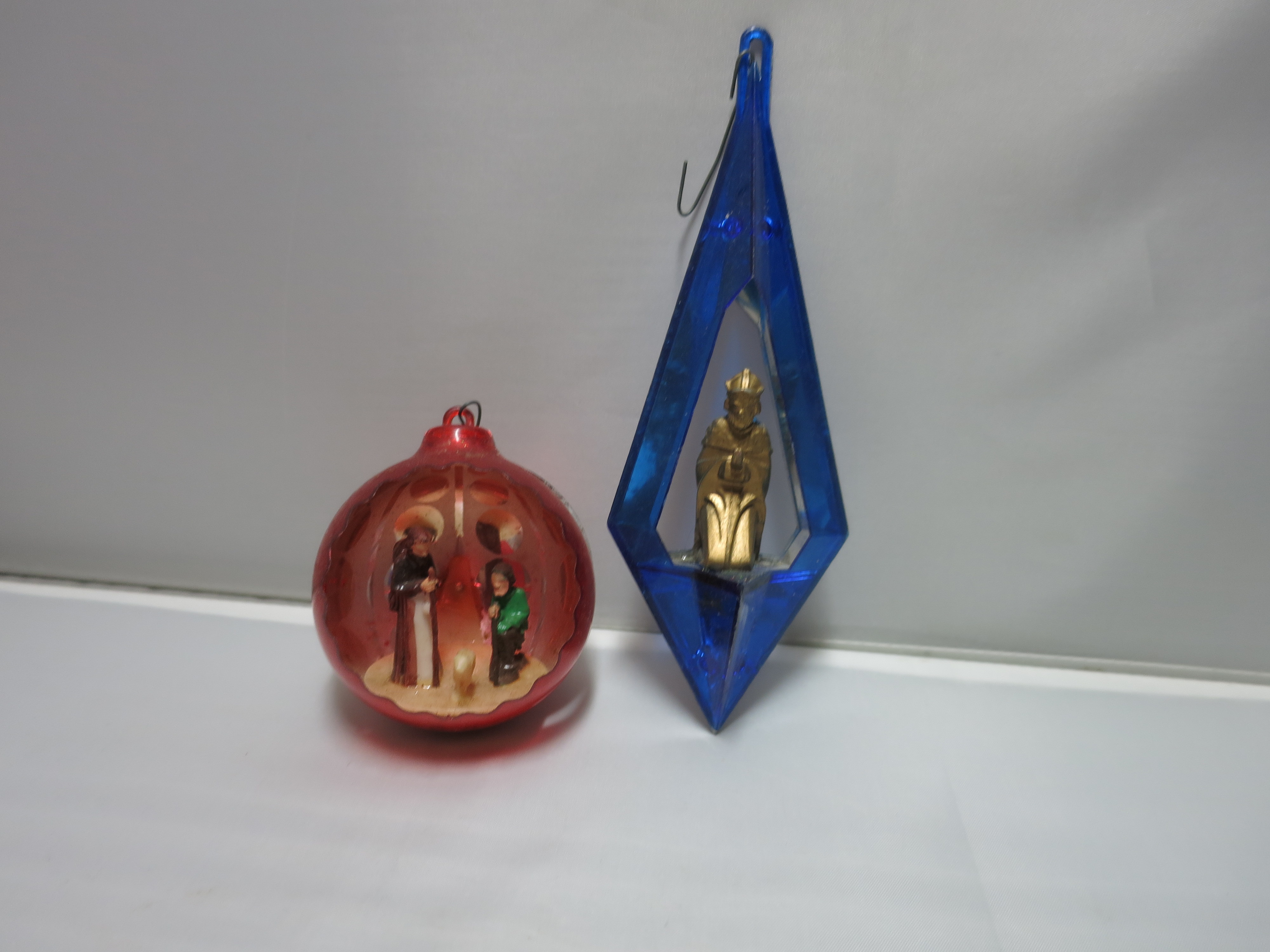 Vintage Ornaments Jewel Brite Diorama
