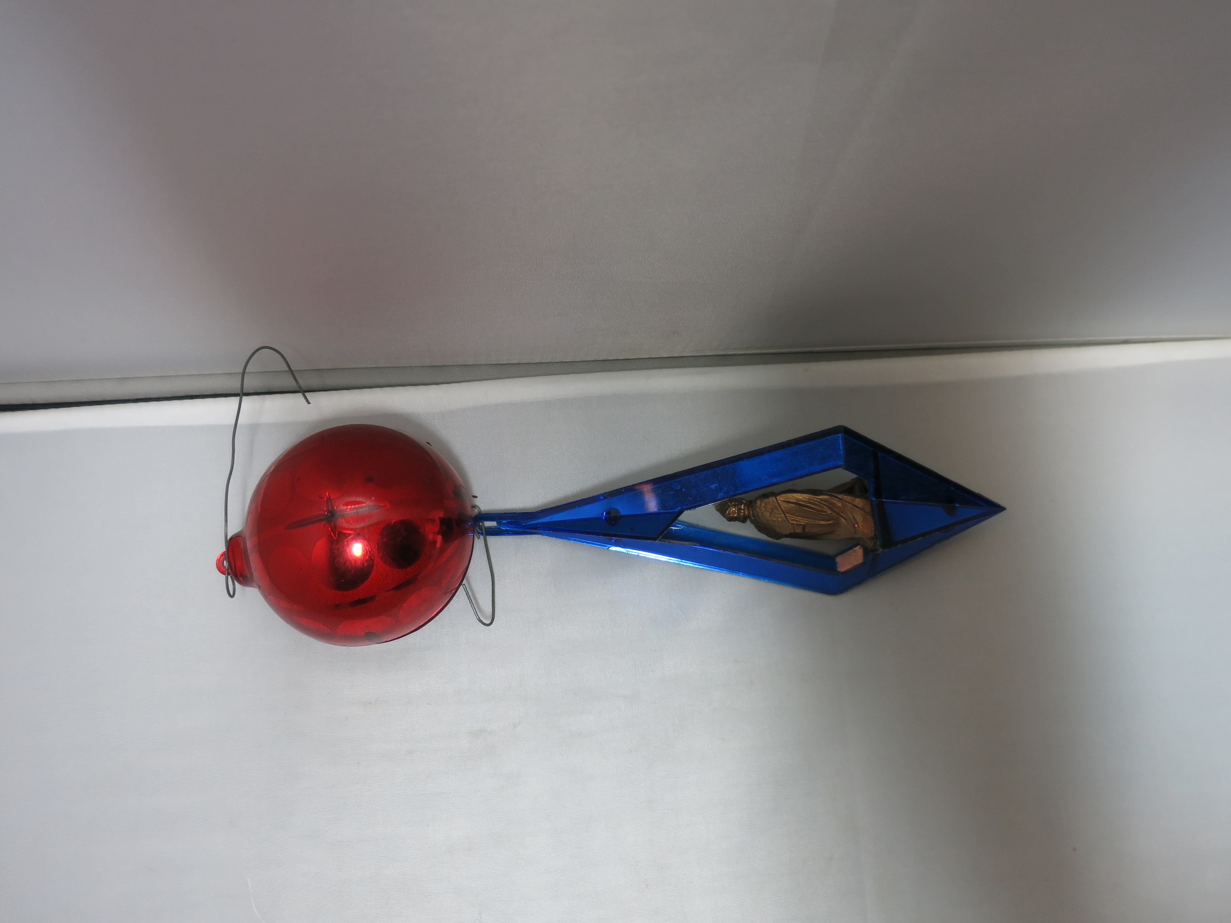 Vintage Ornaments Jewel Brite Diorama