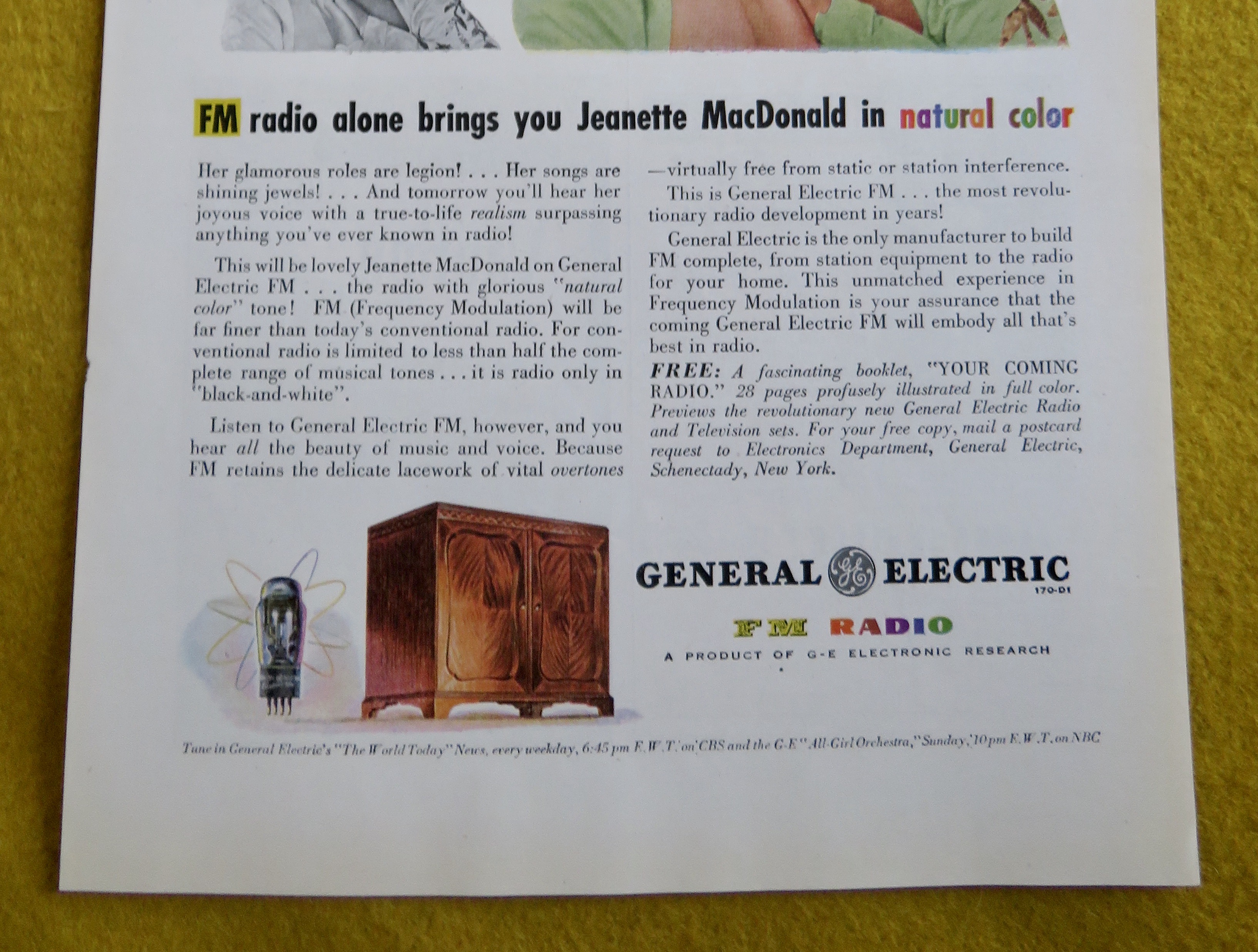 1945 General Electric FM Radio with Jeanette MacDonald