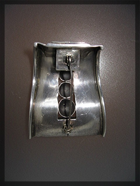 MARGOT VAN VOORHIS Taxco Mexico Sterling Silver Pin