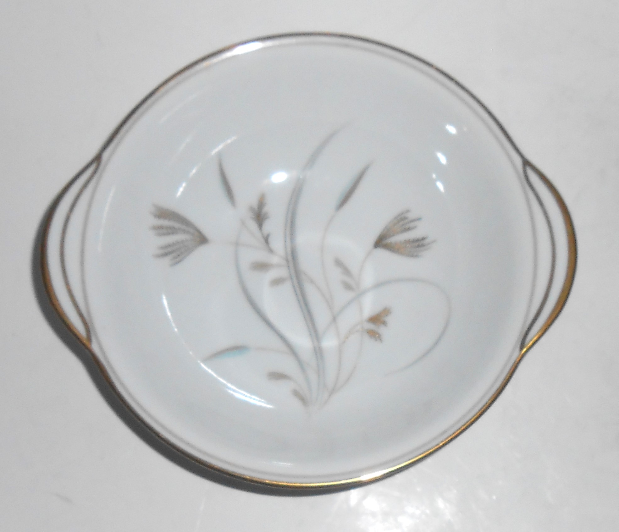 Noritake China Porcelain Laverne Gold Band Tab Handle S