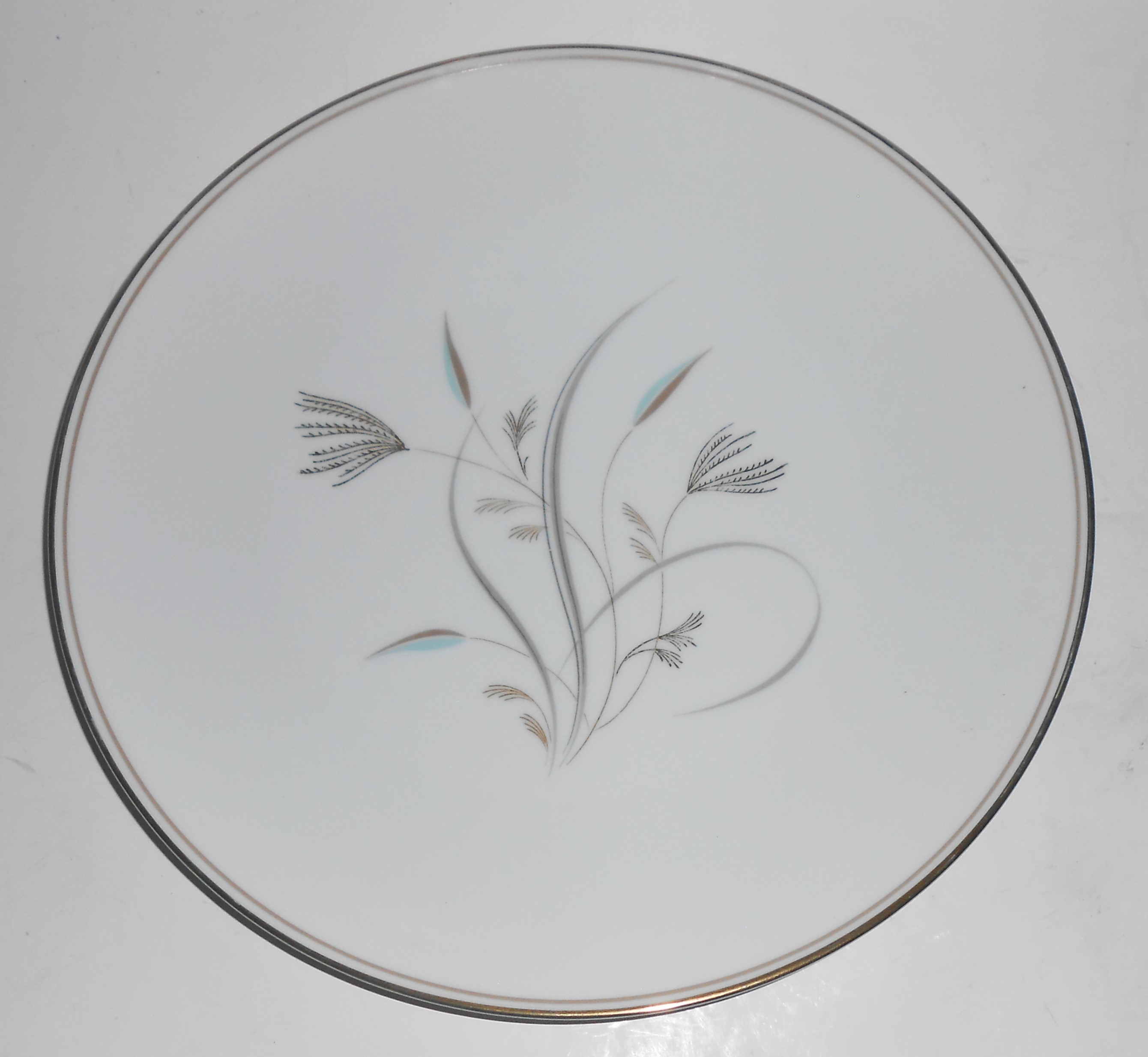 VINTAGE Noritake China Porcelain Gold Band Laverne Dinn