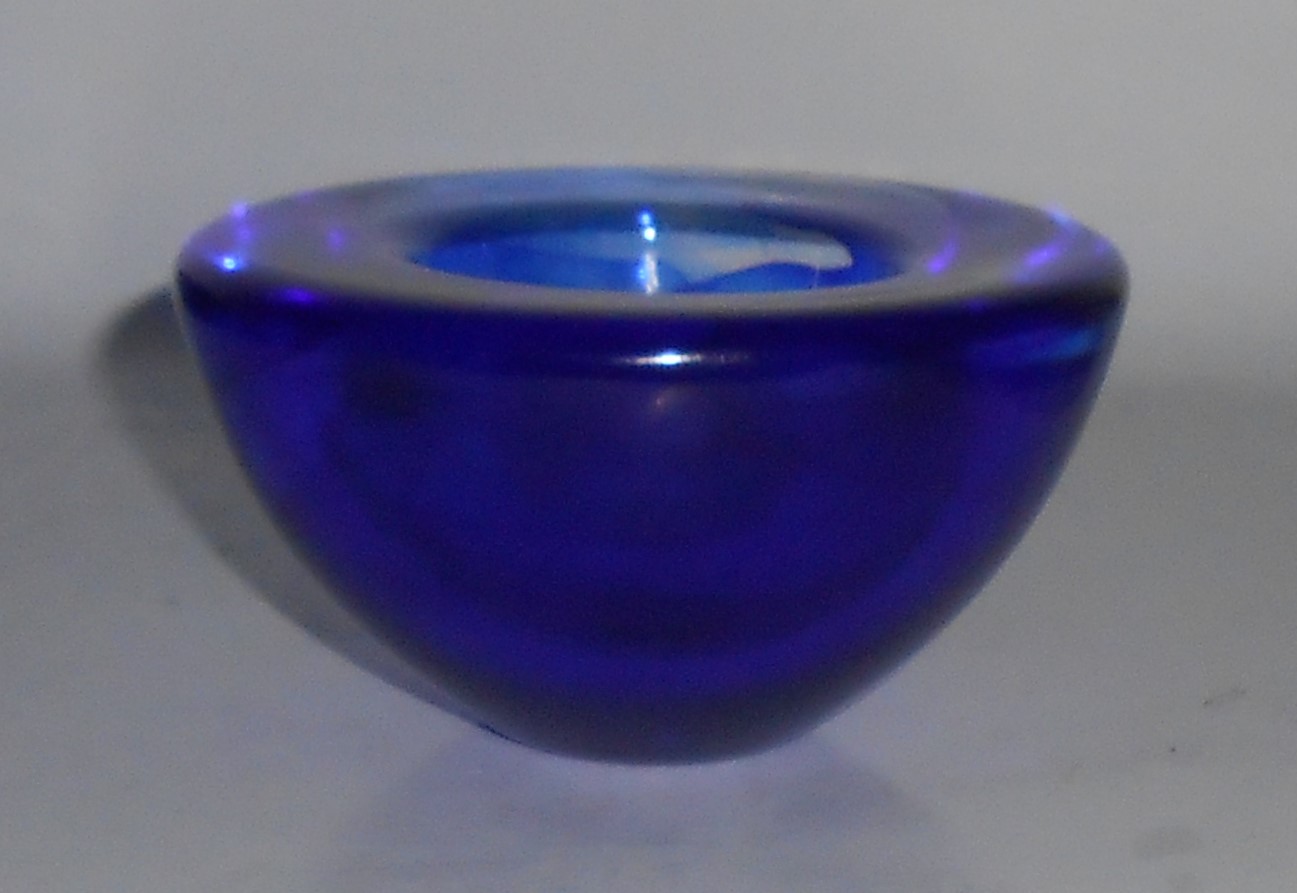 VINTAGE Kosta Art Glass Cobalt Blue Atoll