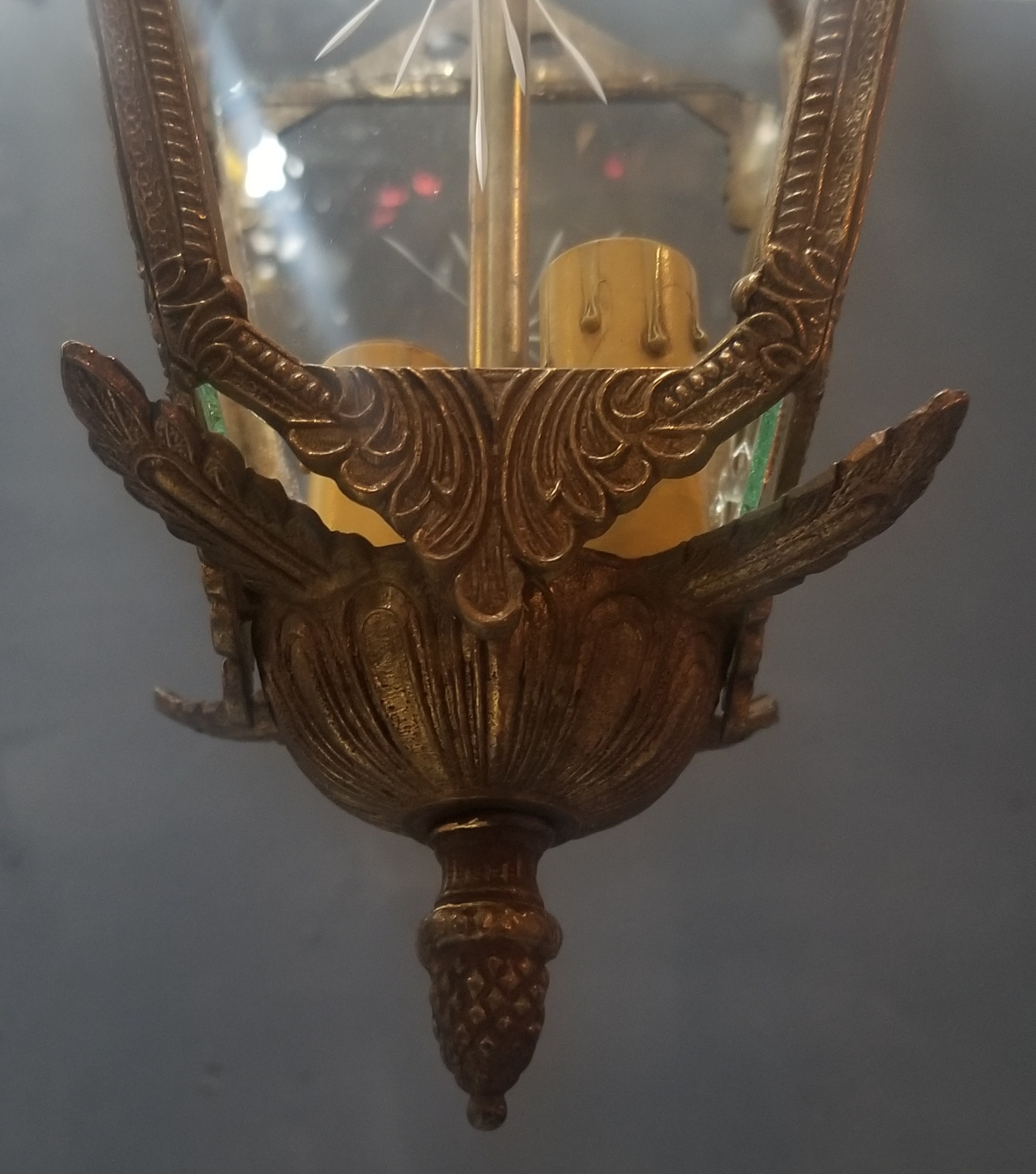 Old Pendant Hallway