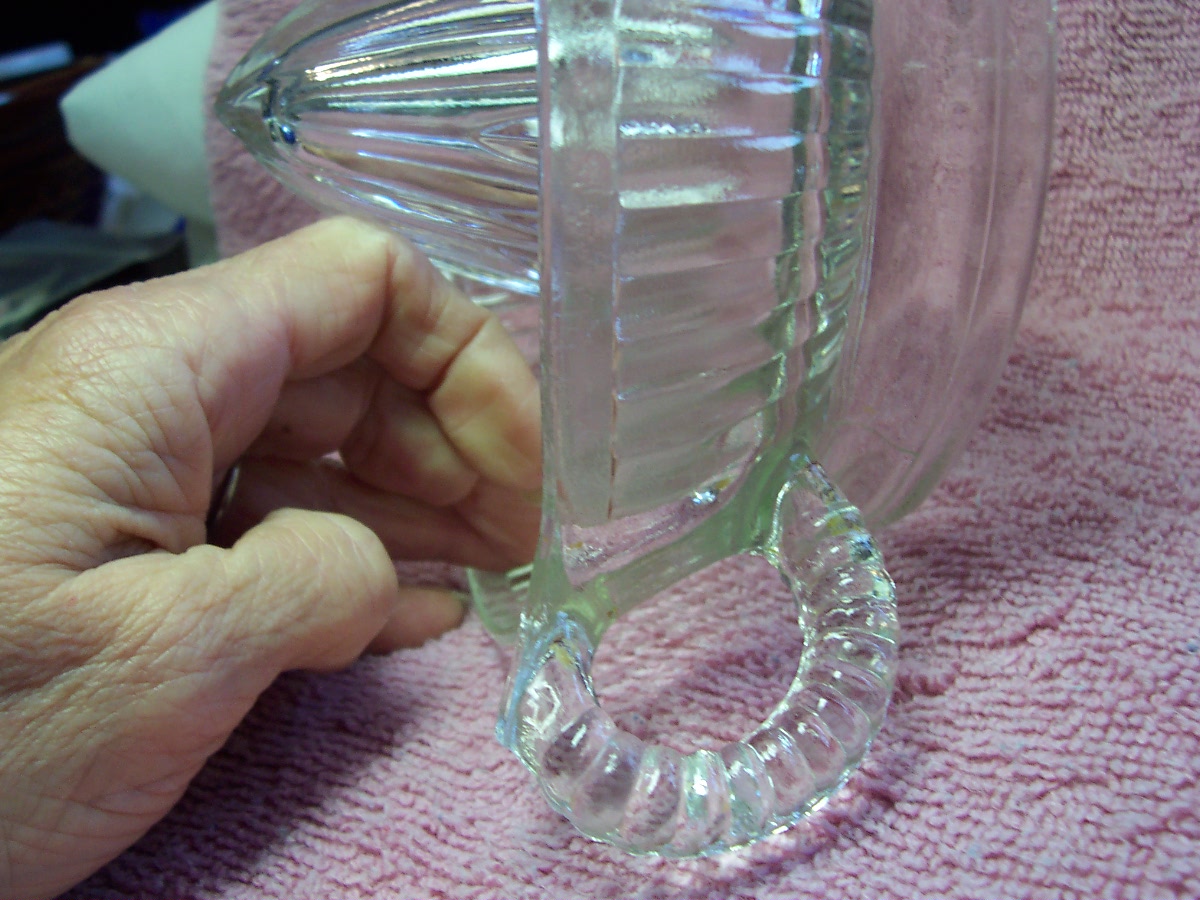 Glass Reamer Juicer