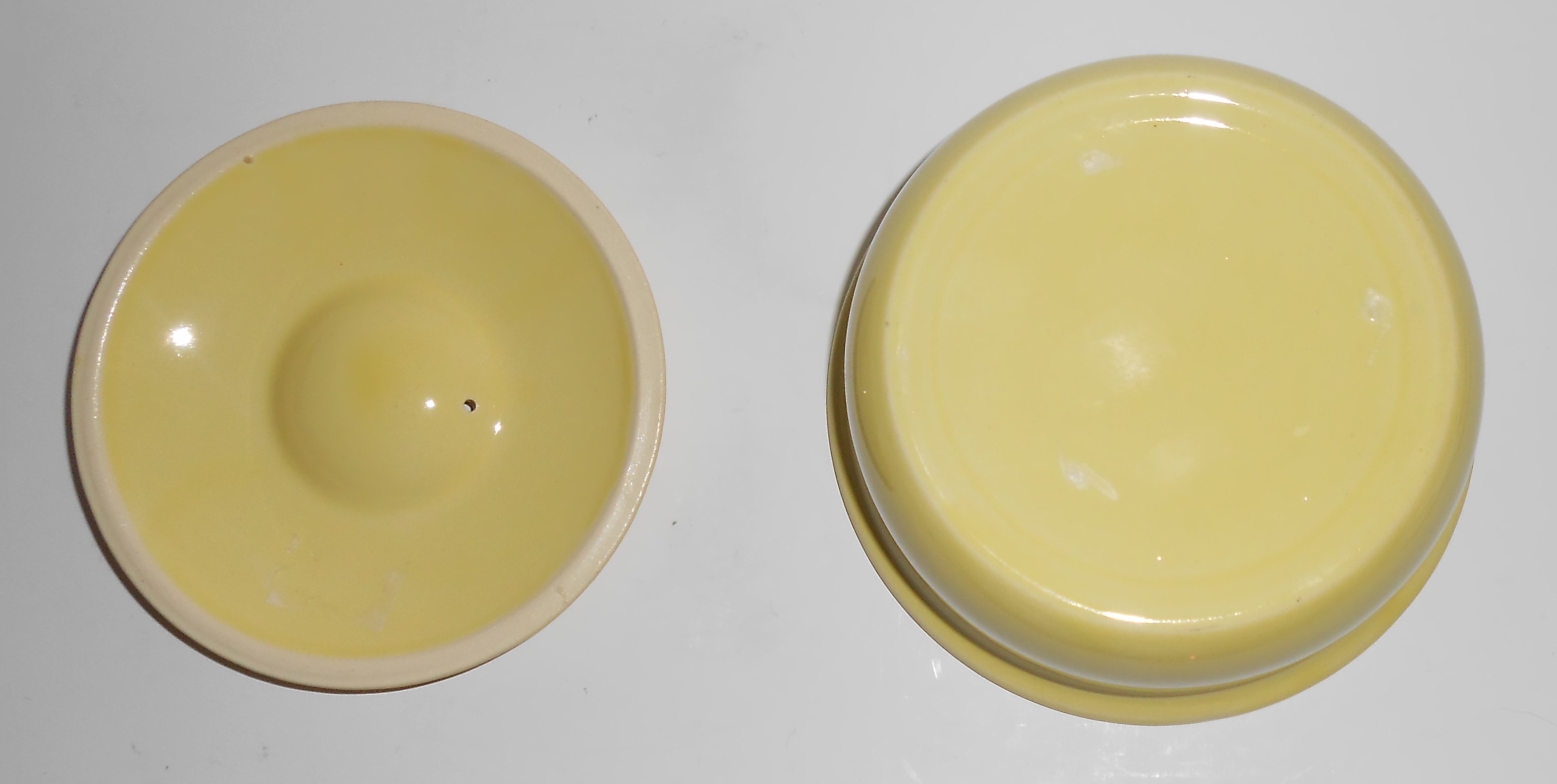Coors Pottery Rosebud Early Yellow 1 Pint Straight Cass