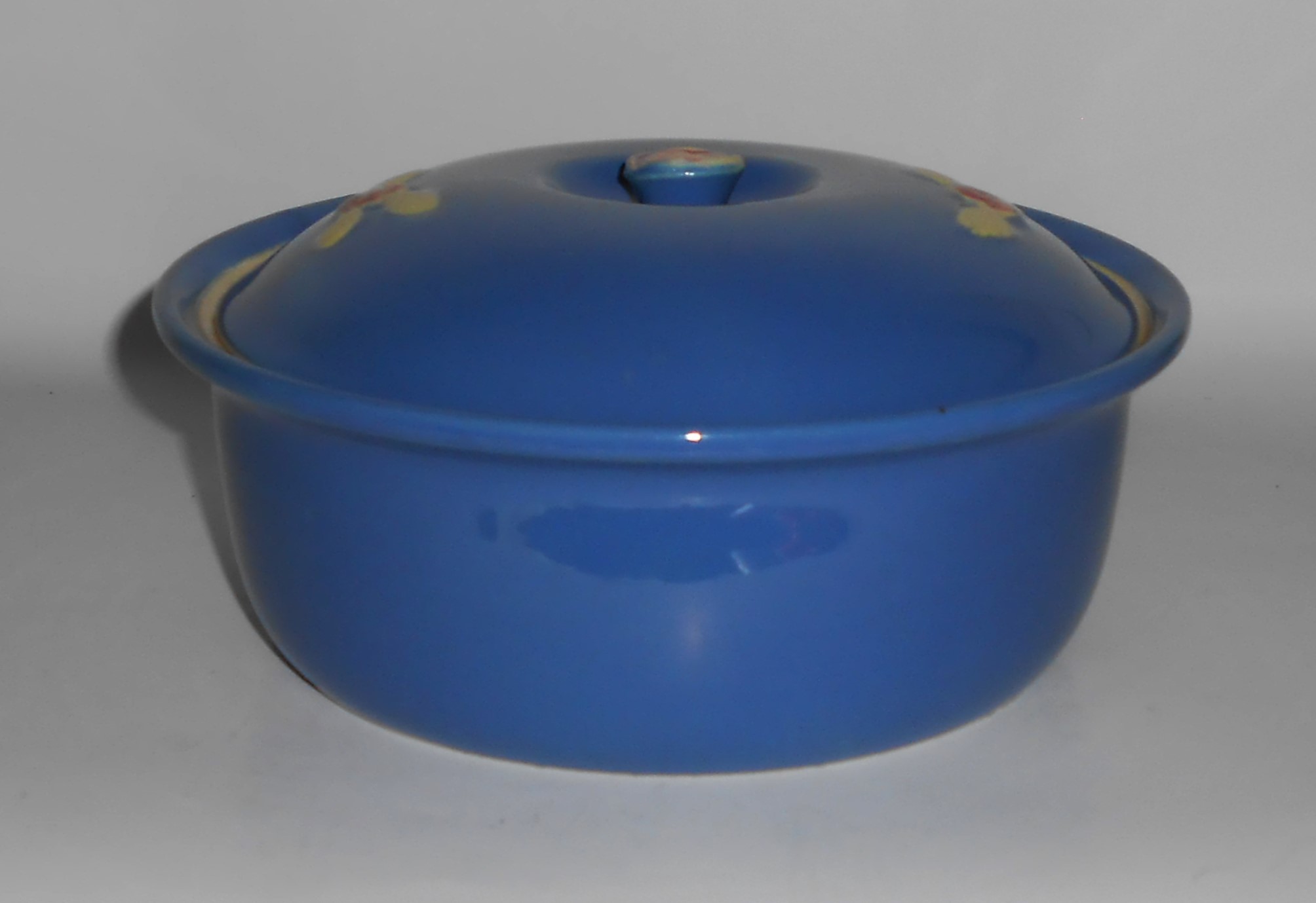 Coors Pottery Rosebud Early Blue 2-3/4 Pint Straight Ca