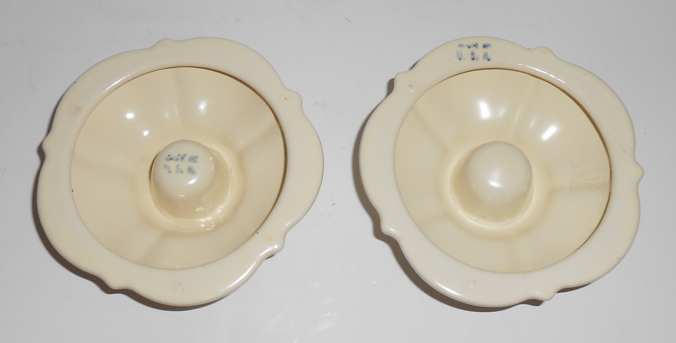 Franciscan Catalina Pottery Avalon #C-608 Ivory Candle