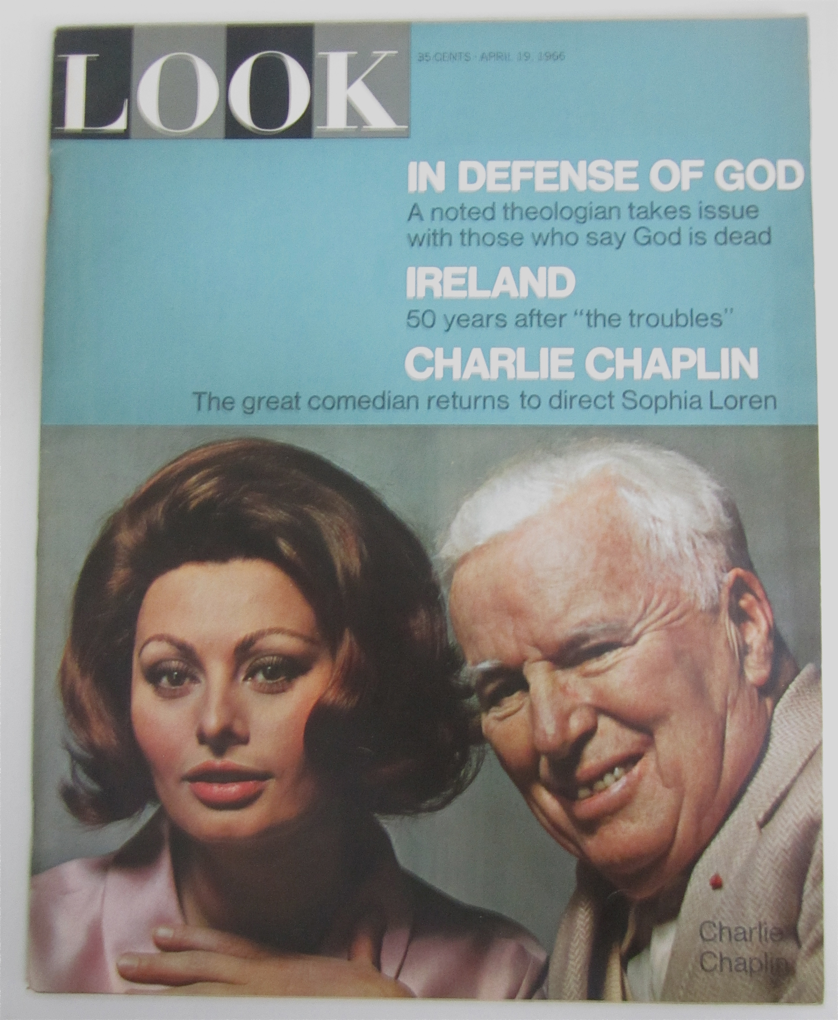 Look Magazine April 19, 1966 Loren & Chaplin