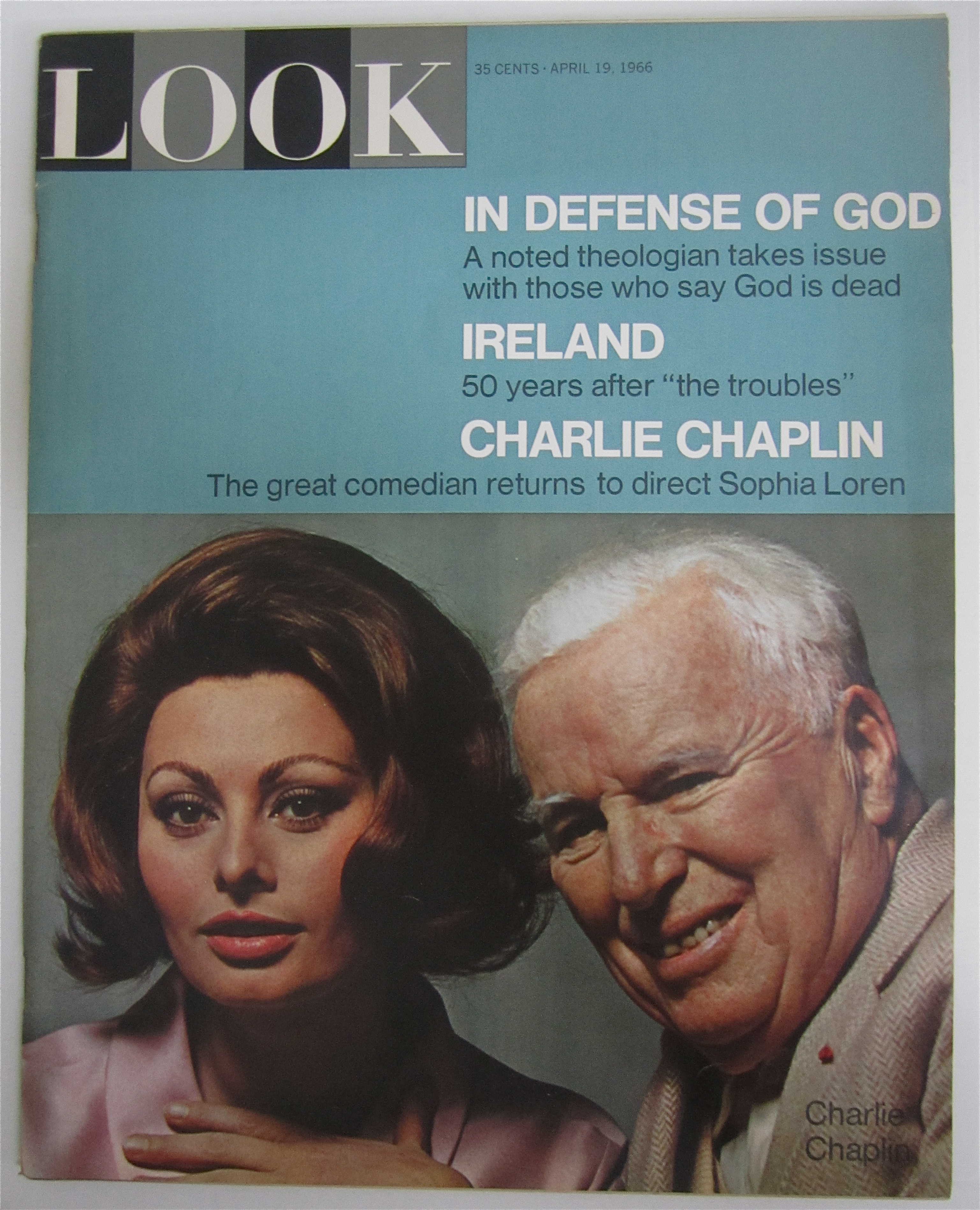 Look Magazine April 19, 1966 Loren & Chaplin