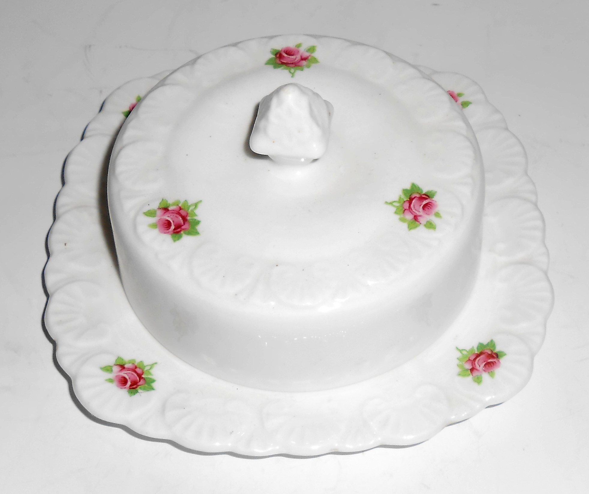 Royal Stafford China Roses Small Covered Butter Mint