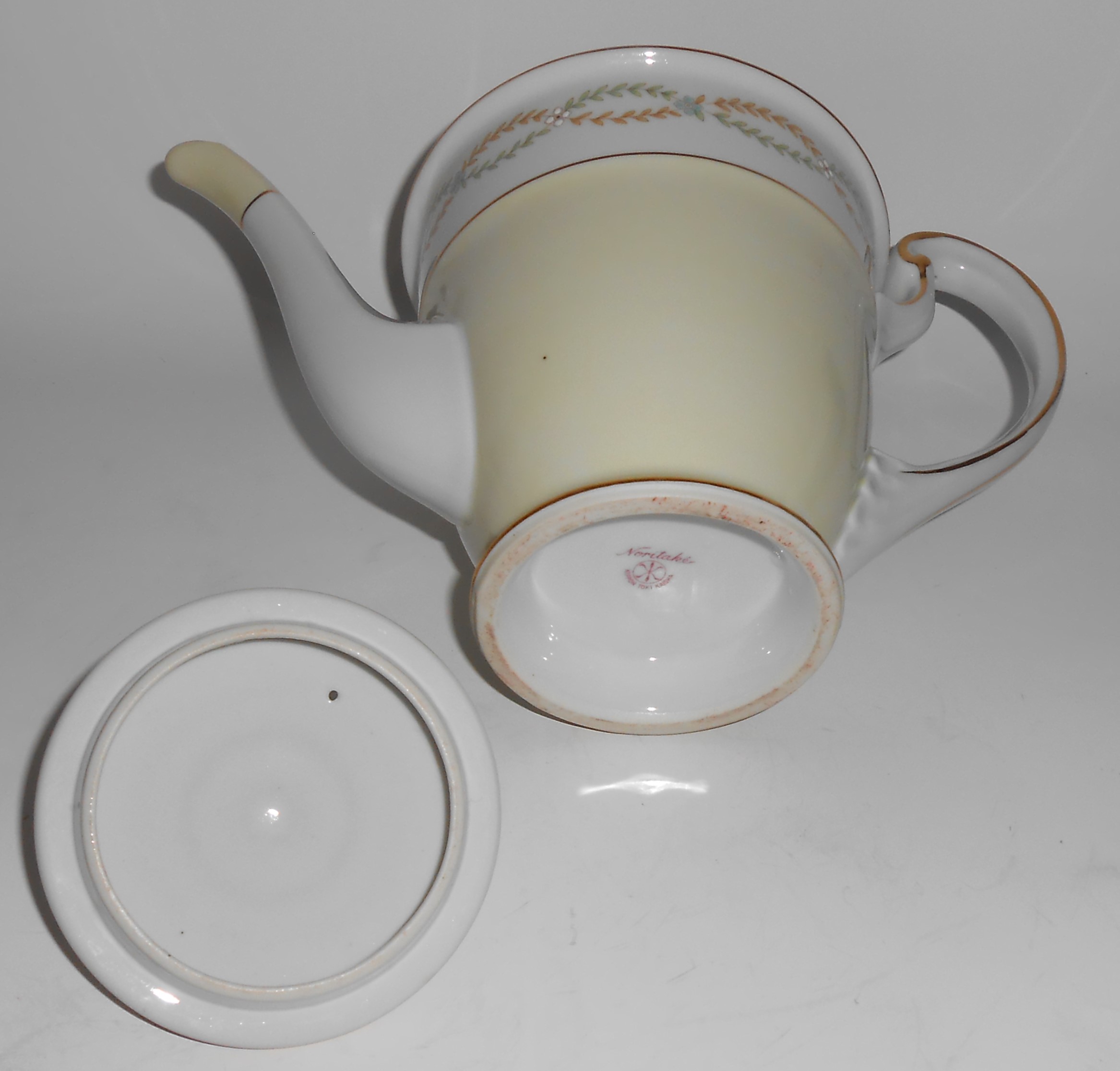 Early Noritake China Laurel Swags w/Gold Band Teapot