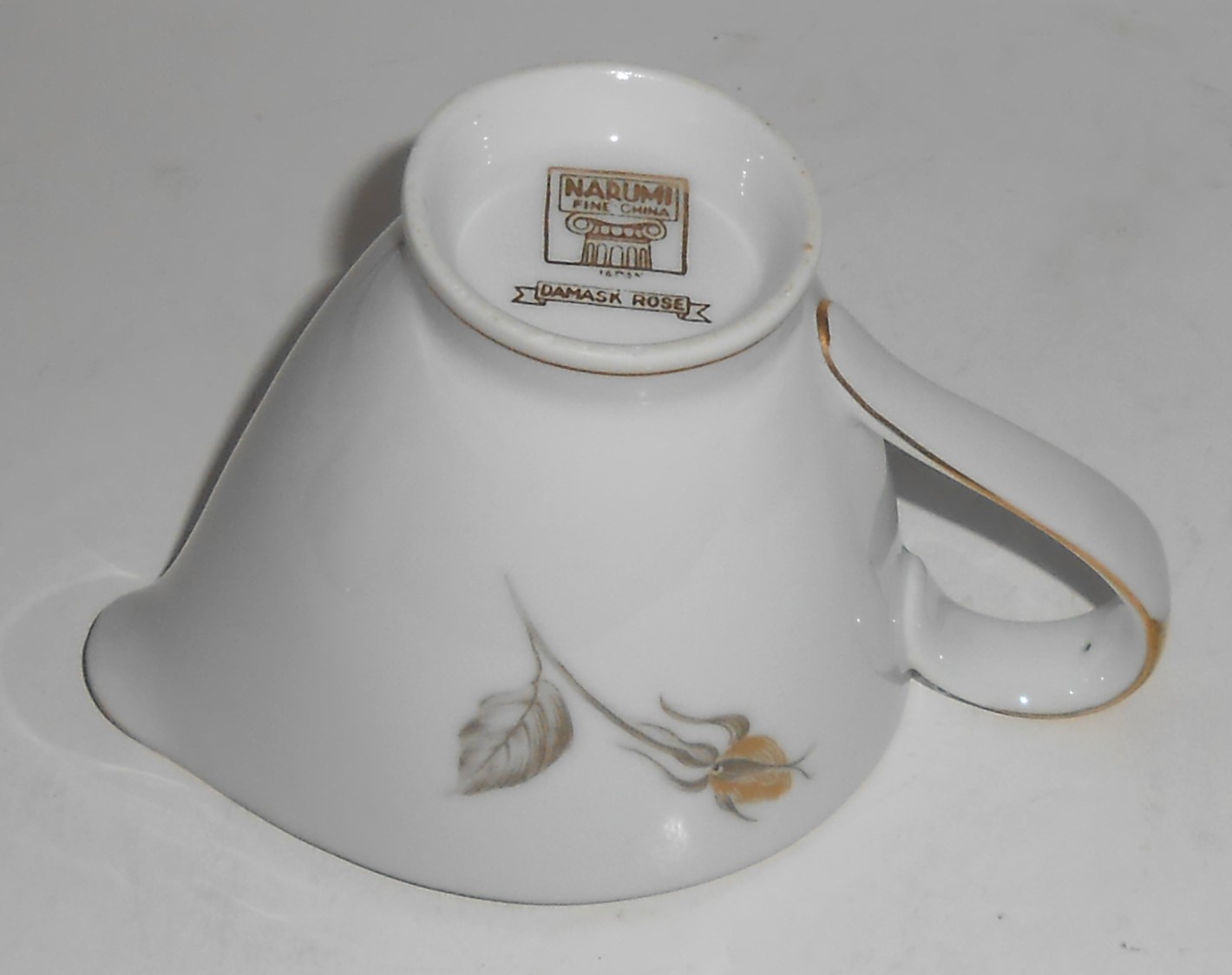 Narumi Porcelain China Japan Damask Rose Gold Band Cre