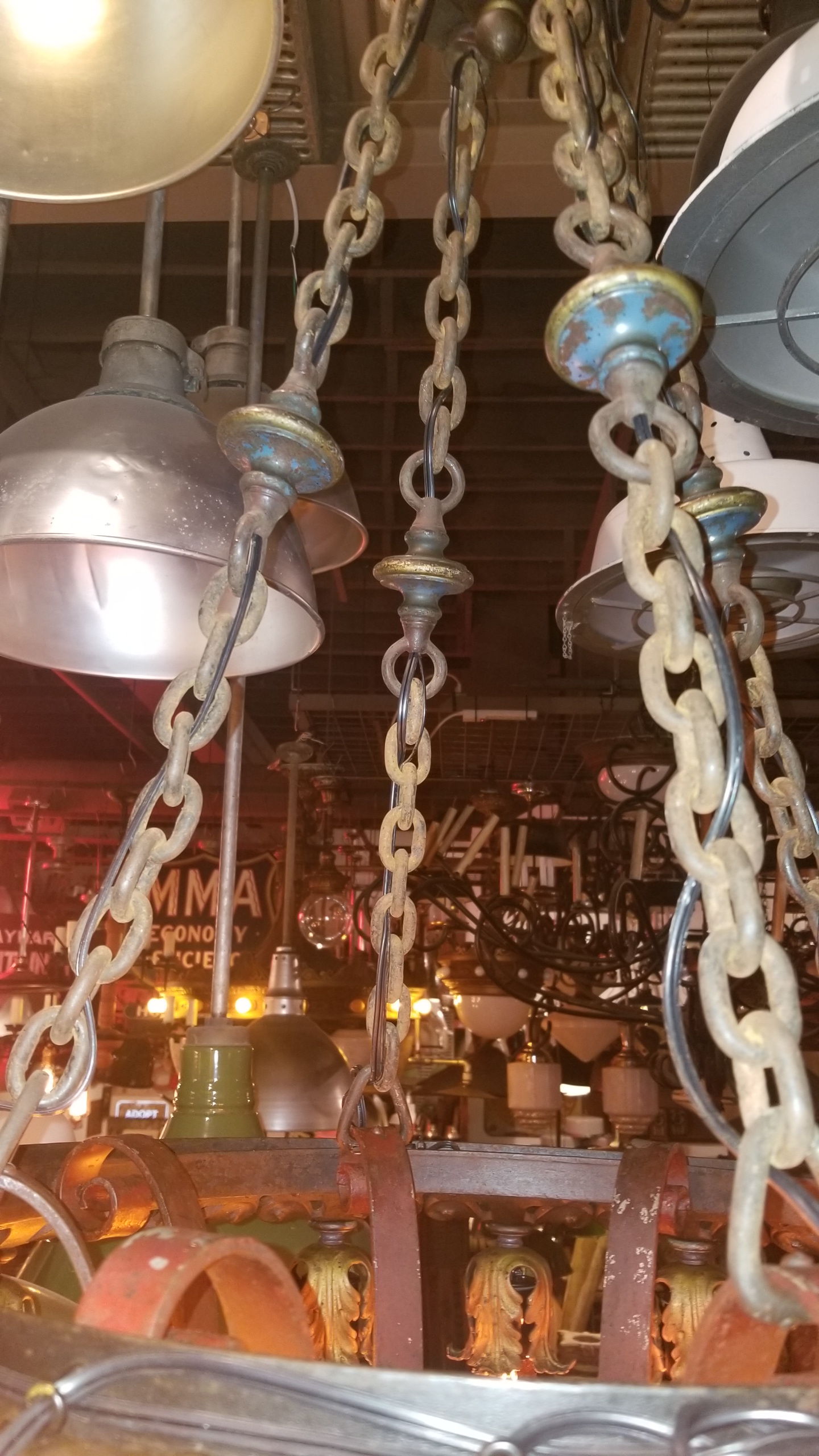 Ornate iron light....large scale  #1514-15