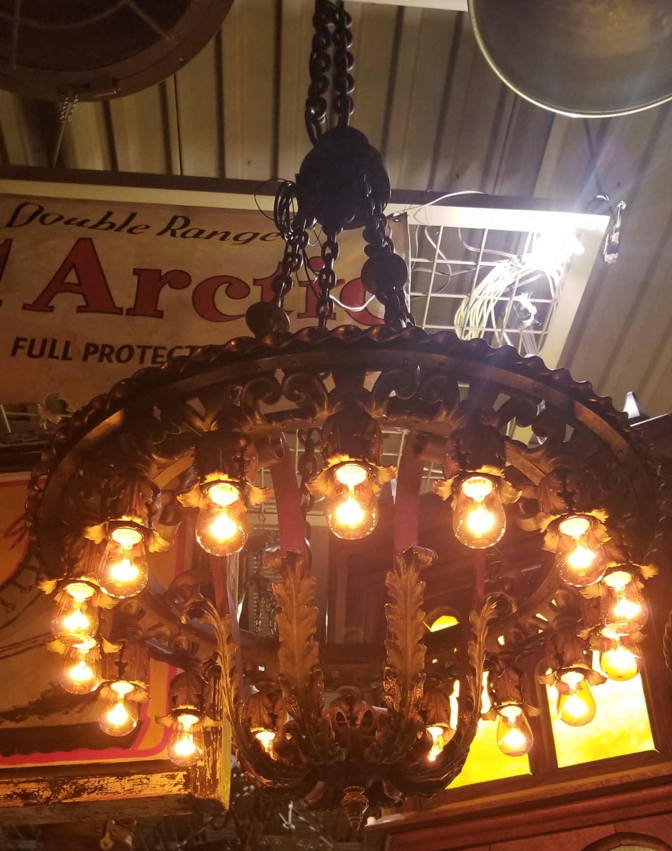 Ornate iron light....large scale  #1514-15