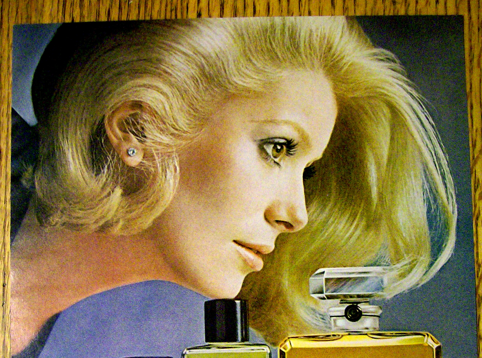 1973 Chanel No.5 Perfume with Catherine Denevue