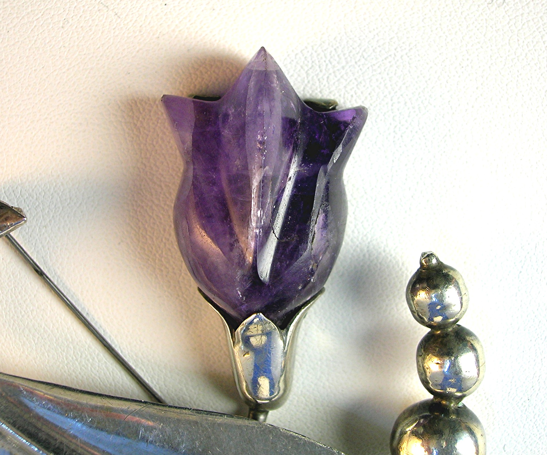 Brooch  Sterling Silver Signed Frederick Davis Amethyst