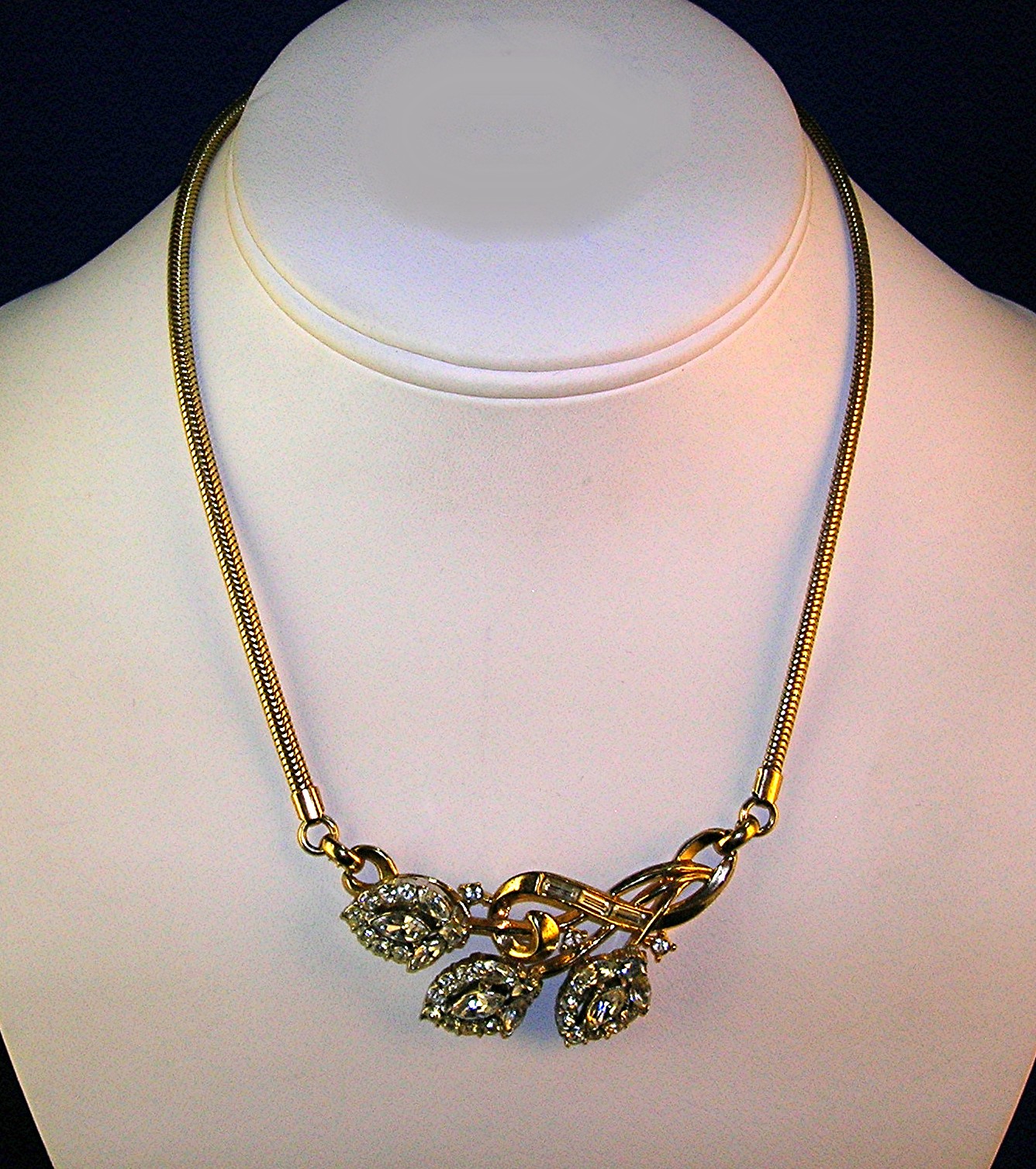 Crown TRIFARI Snake Chain Crystal  Necklace