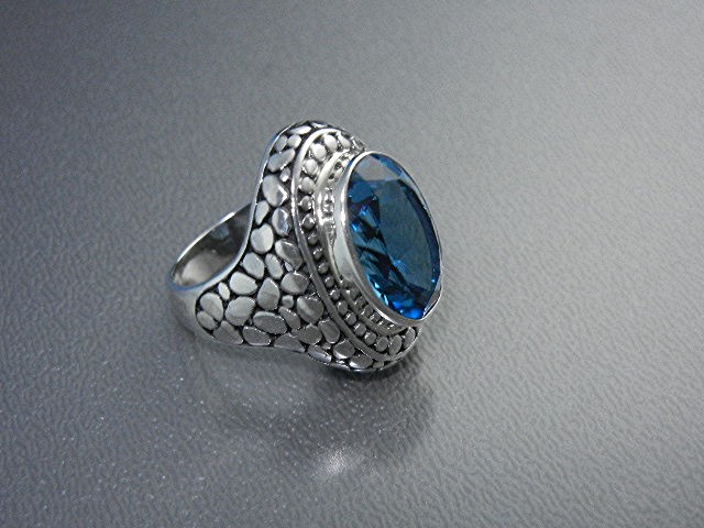 Blue Topaz Pebble Sterling Silver Ring Indonesia
