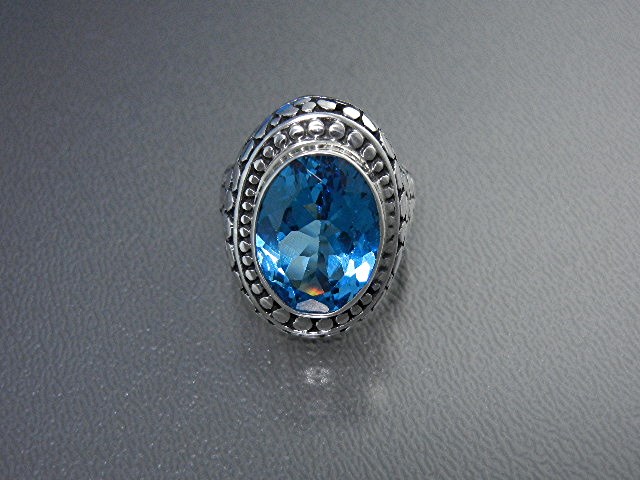 Blue Topaz Pebble Sterling Silver Ring Indonesia