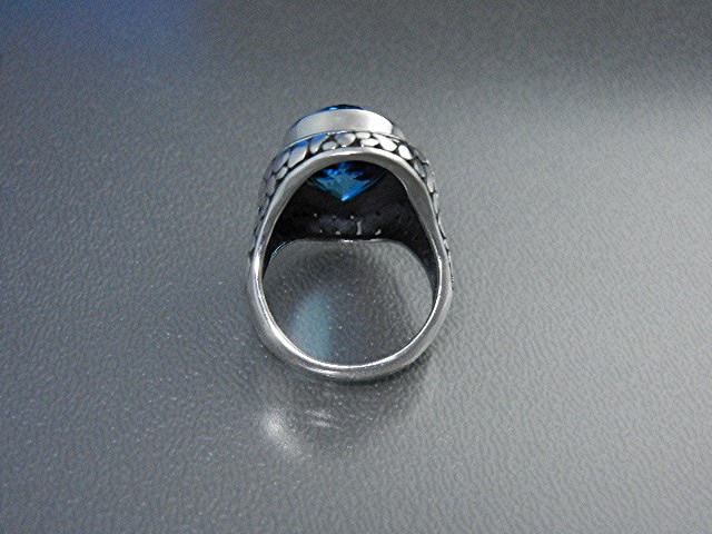 Blue Topaz Pebble Sterling Silver Ring Indonesia