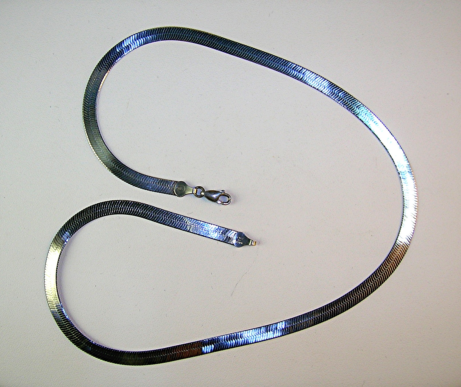 20 Inch Sterling Silver Necklace Italy