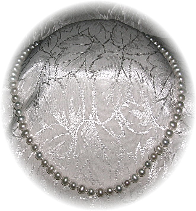 Pearl Necklace 14K Gold Clasp 18 Inch 6mm