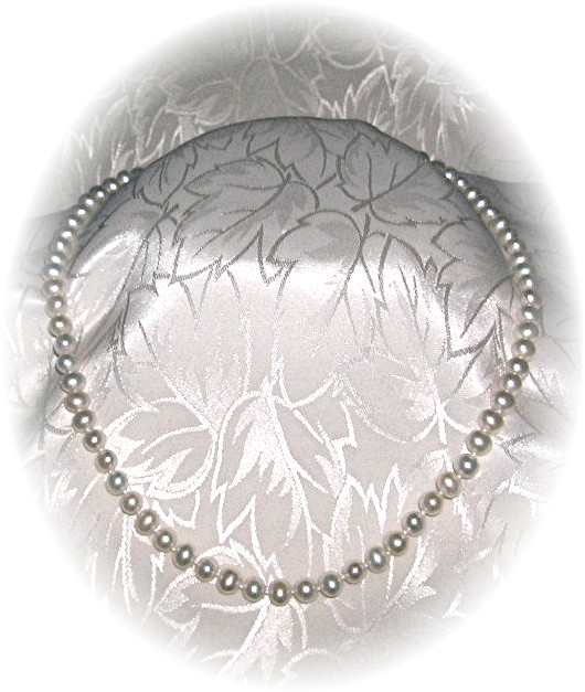 Pearl Necklace 14K Gold Clasp 18 Inch 6mm