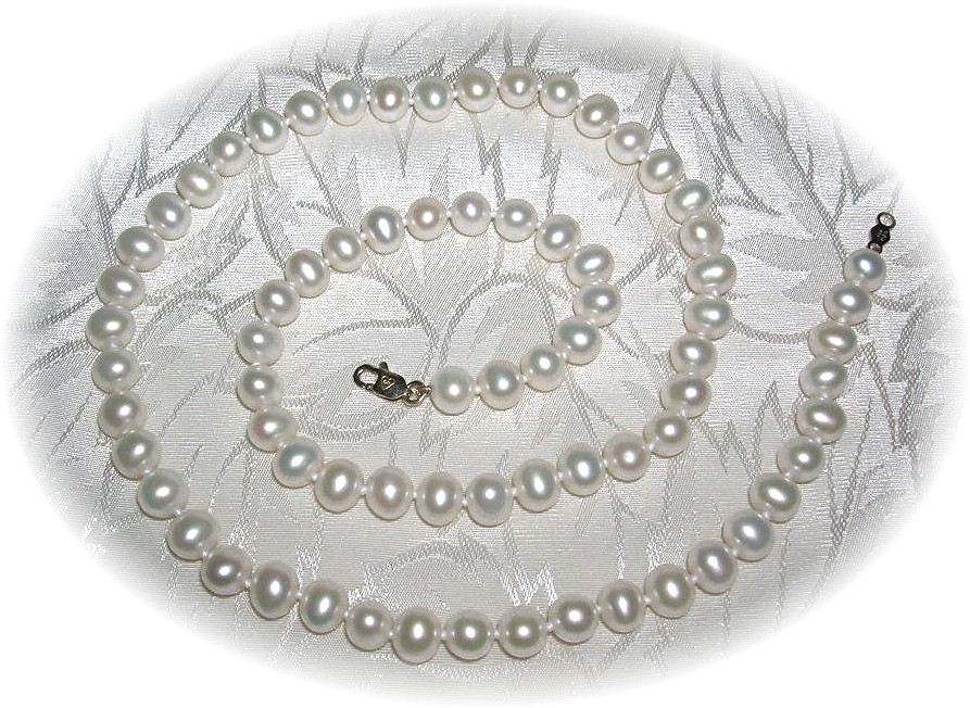 Pearl Necklace 14K Gold Clasp 18 Inch 6mm